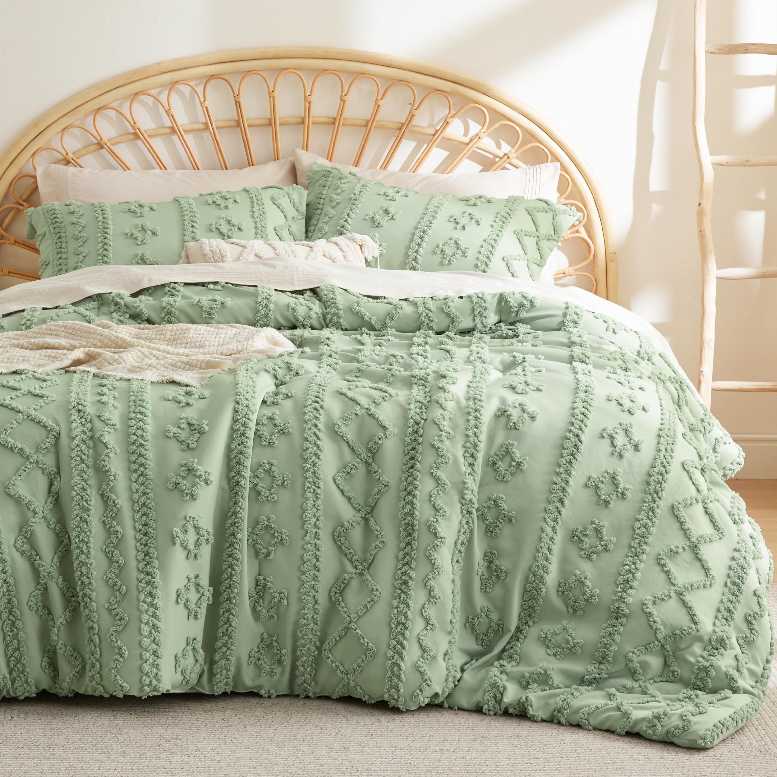 Bedsure Tufted Boho Comforter Set Queen Size - Sage Green Boho Bedding Comforter Set, 3 Pieces Farmhouse Shabby Chic Embroidery