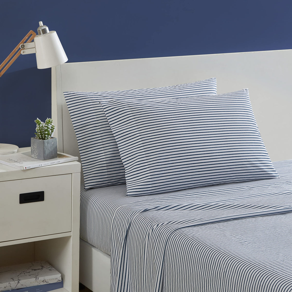 Nautica- Queen Sheet Set, Cotton Percale Bedding Set, Crisp & Cool, Lightweight & Breathable (Harmead Navy, Queen)