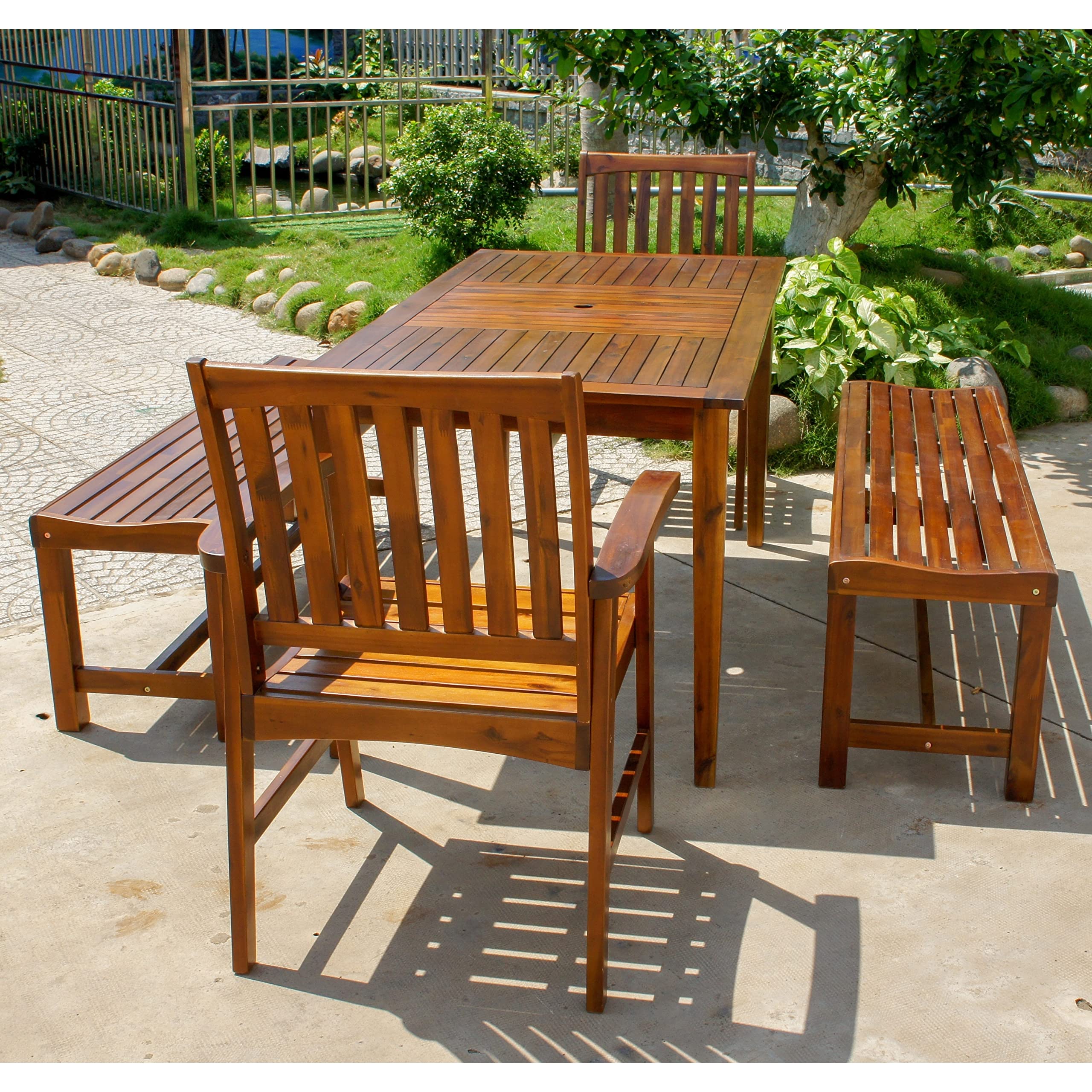 International Caravan Highland 5-Piece Patio Dining Set