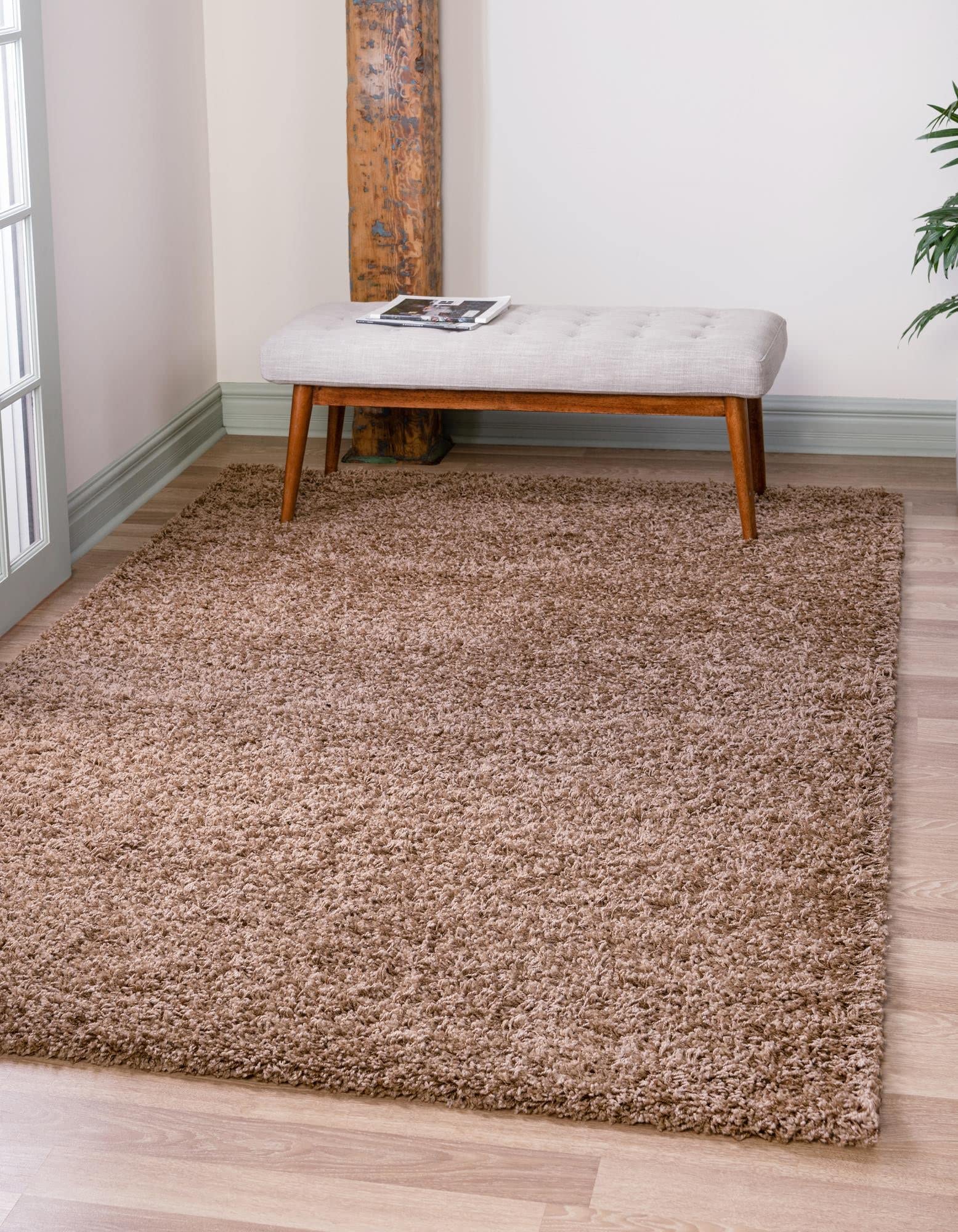 Rugs.com - ber Cozy Solid Shag Collection Rug - 8 x 10 Sandy Brown Shag Rug Perfect for Living Rooms, Large Dining Rooms, Open