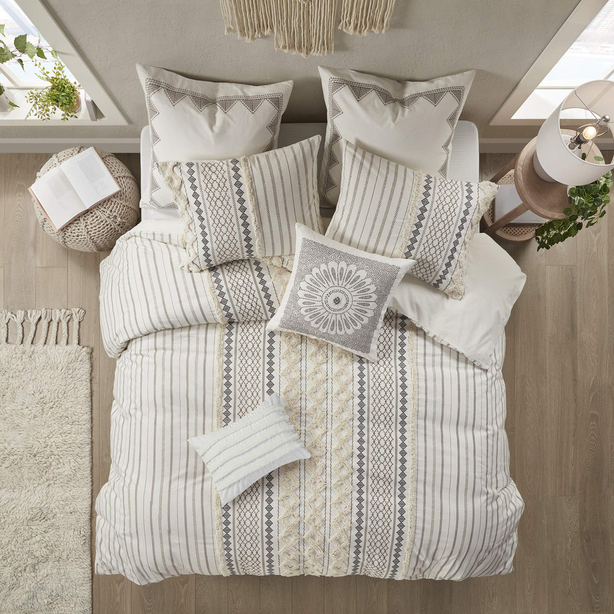 Ink+Ivy Comforter For King Size Bed, Chenille Tufted, Breathable Cotton Comforter Set King, All Season Modern Boho Comforter Wit