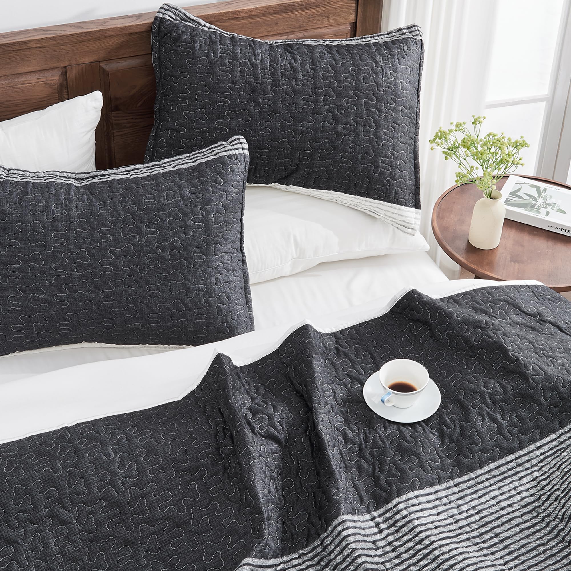Andency Black Quilt Twin(68X86Inch), 2 Pieces (1 Striped Quilt And 1 Pillowcase) Black And White Patchwork Striped Bedspread Coverlet Set, Soft Microfiber Lightweight Quilted Bedding Set