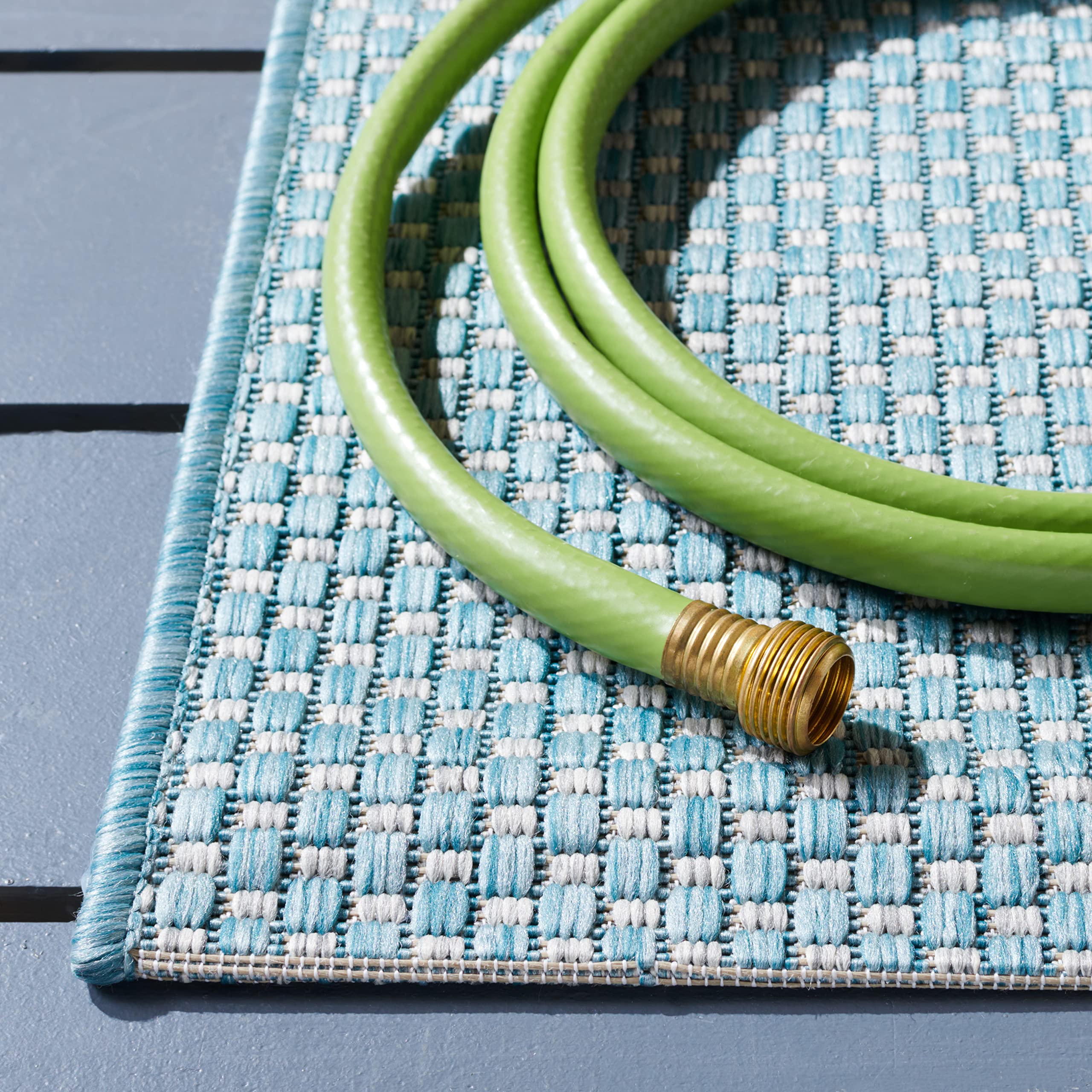 Safavieh Courtyard Collection Accent Rug - 2'3' X 5', Aqua & Grey, Non-Shedding & Easy Care, Indoor/Outdoor & Washable-Ideal For Patio, Backyard, Mudroom (Cy8521-37121)