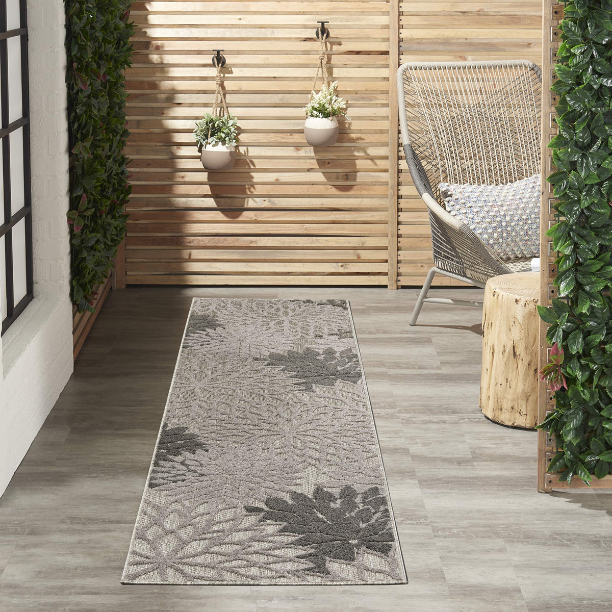 Nourison Aloha Indoor/Outdoor Floral Silver Grey 2'3' X 8' Area Rug, (8' Runner)