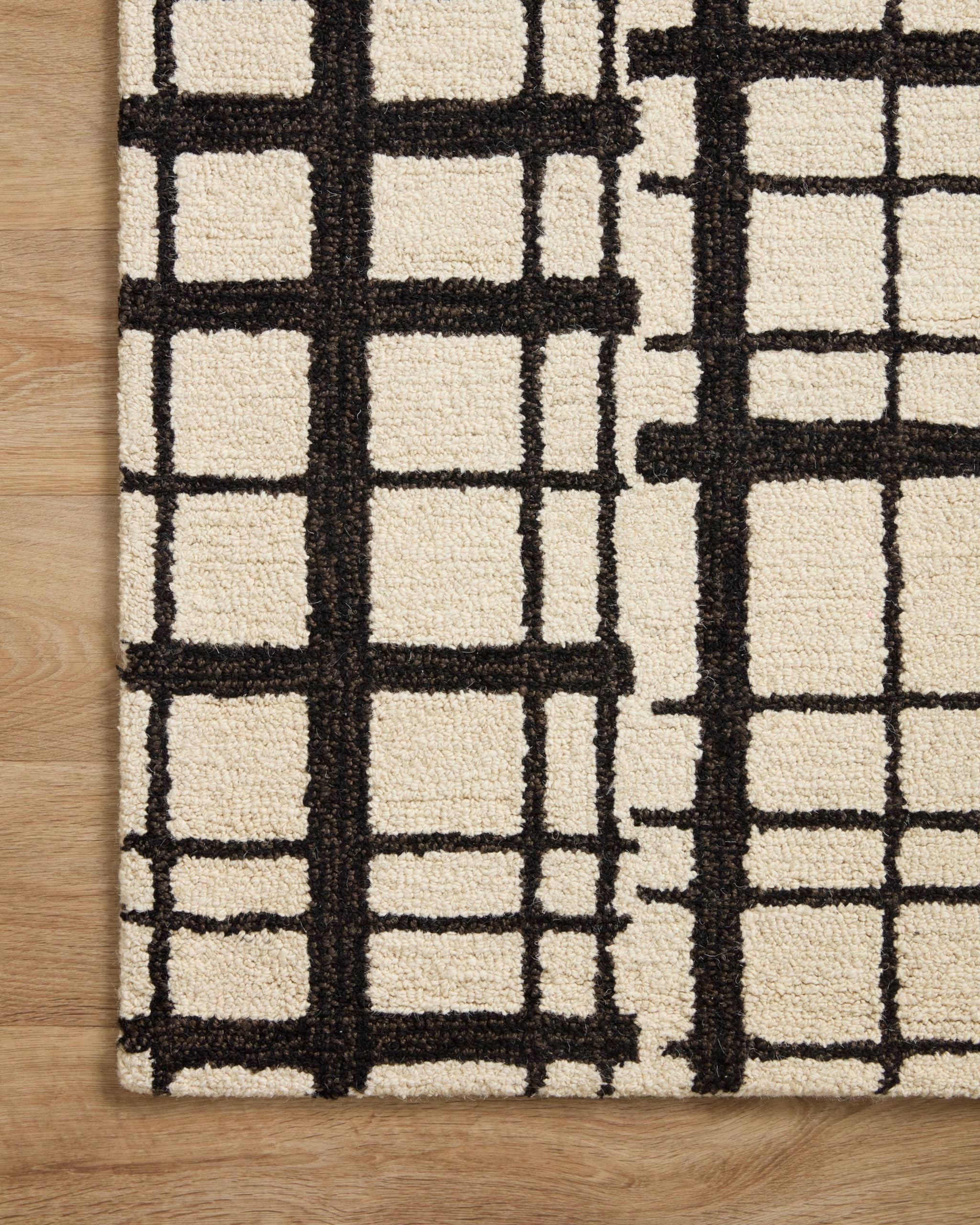 Loloi Chris Loves Julia X Polly Black/Ivory 7'-9'' X 9'-9'' Area Rug