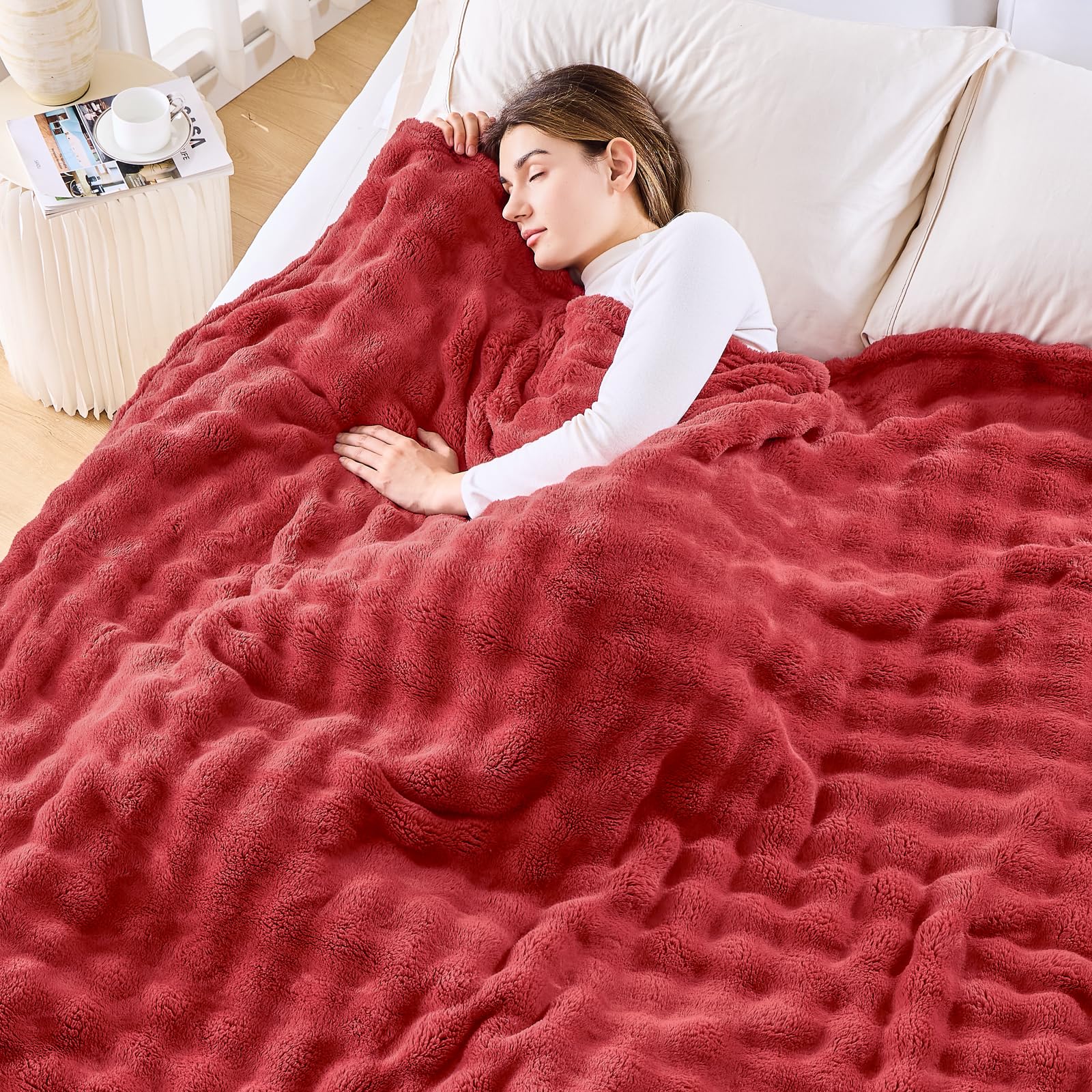 Newcosplay Queen Blanket For Couch Red Super Soft Flannel Fleece 3D Bubble Lightweight Bed Blanket All Season Use (Red, Queen(90