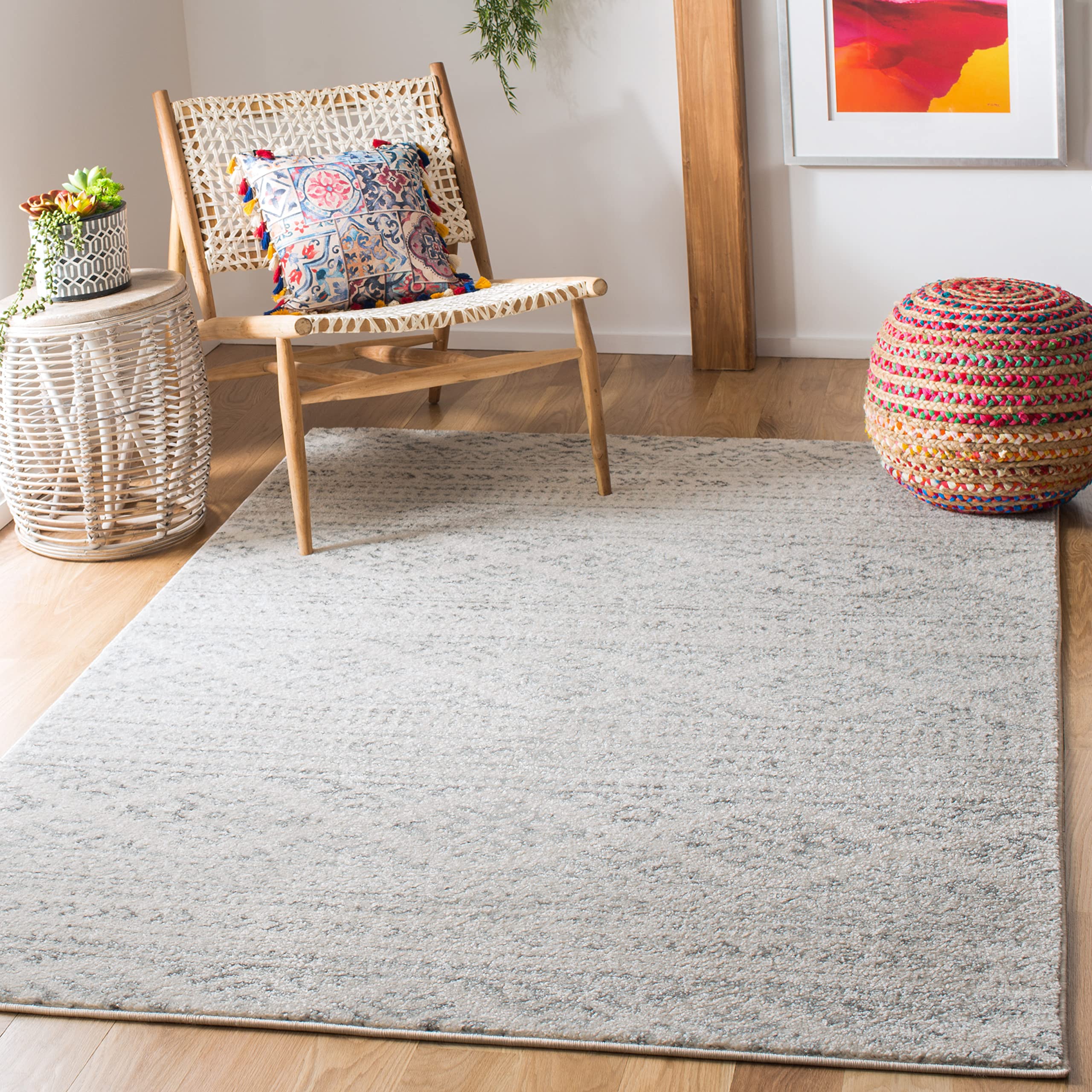 SAFAVIEH Tulum Collection Area Rug - 6 x 9, Ivory & Grey, Moroccan Boho Tribal Design, Non-Shedding & Easy Care, Ideal for Hig