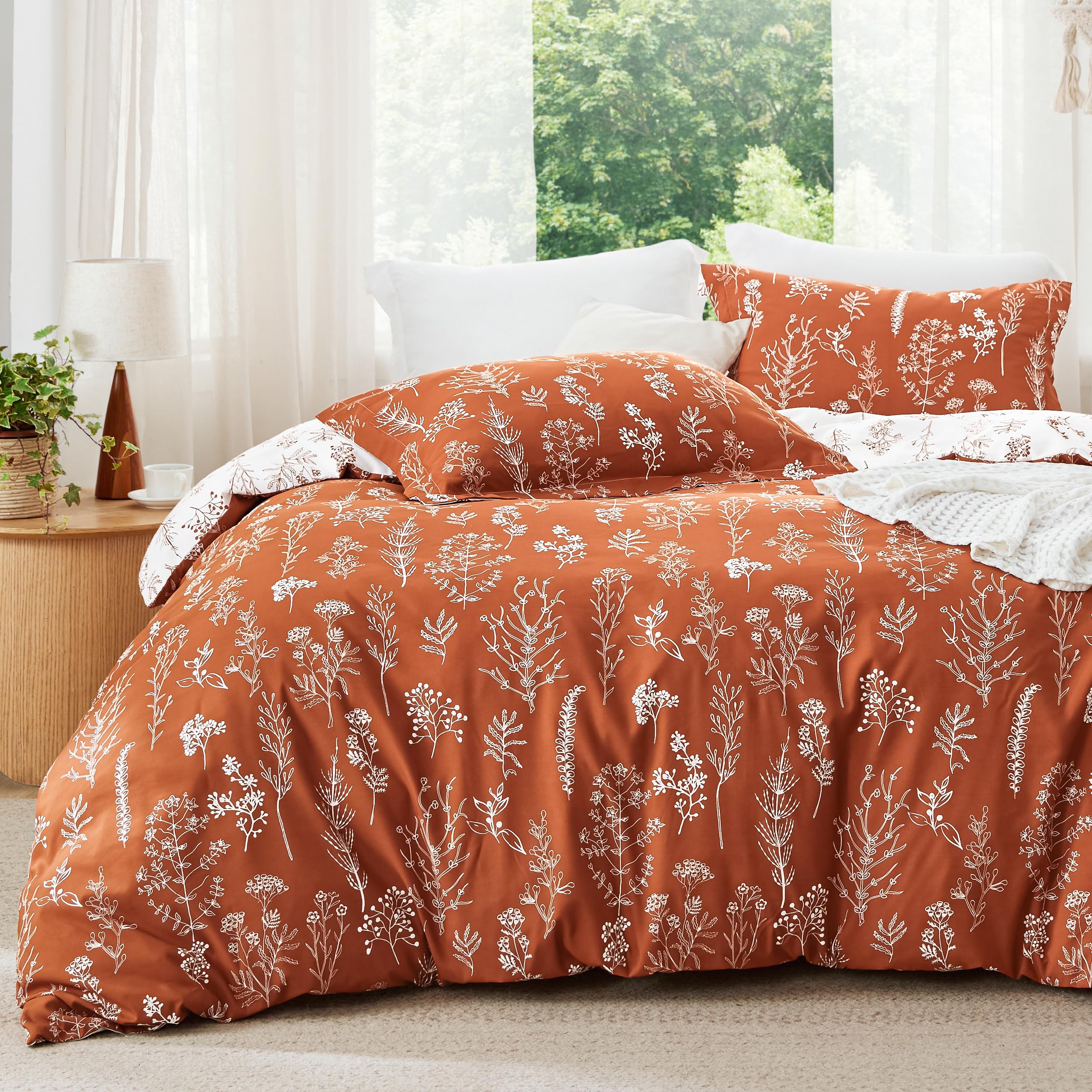 Bedsure Full Comforter Set - Terracotta Comforter, Cute Floral Bedding Comforter Sets, Gifts for Woman, 3 Pieces, 1 Soft Reversi