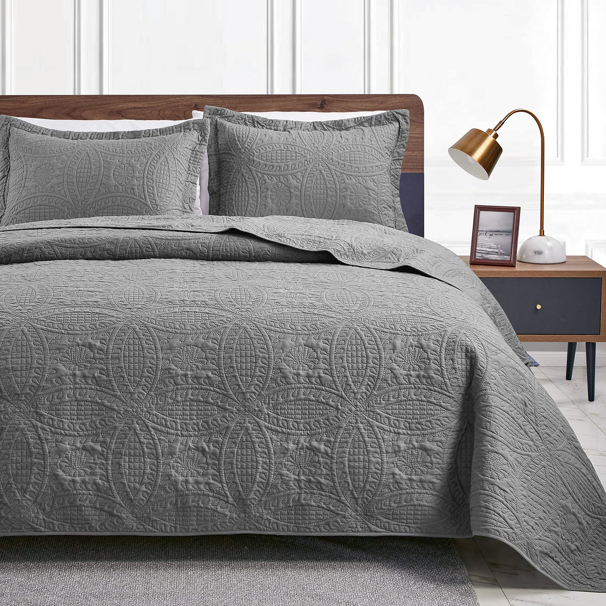 Love'S Cabin Quilts For Queen Bed Grey Bedspreads - Soft Bed Summer Quilt Lightweight Microfiber - Modern Style Coin Pattern Cov