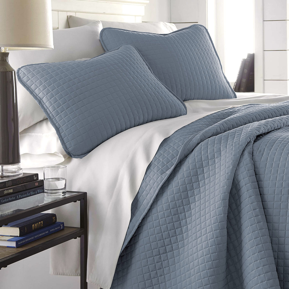 Southshore Fine Living, Inc. King Size Blue Quilt Bedding Set, Microfiber Quilt, Stain & Pet Hair Resistant Bedding, King/Califo