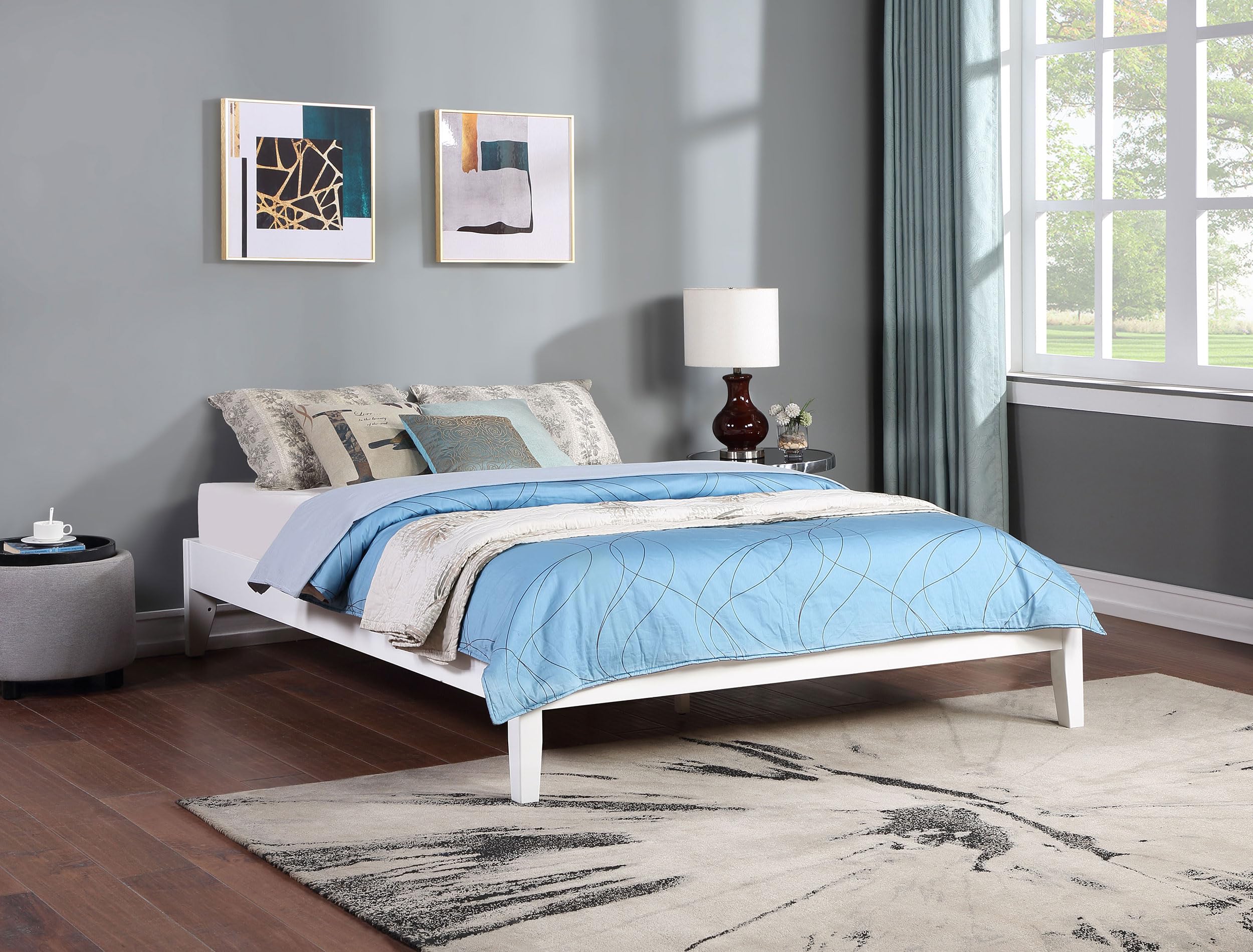 Coaster Home Furnishings Hounslow Contemporary Eastern King Size Pine Wood Platform Bed Frame Headboard Compatible Bed Base White 306128KE
