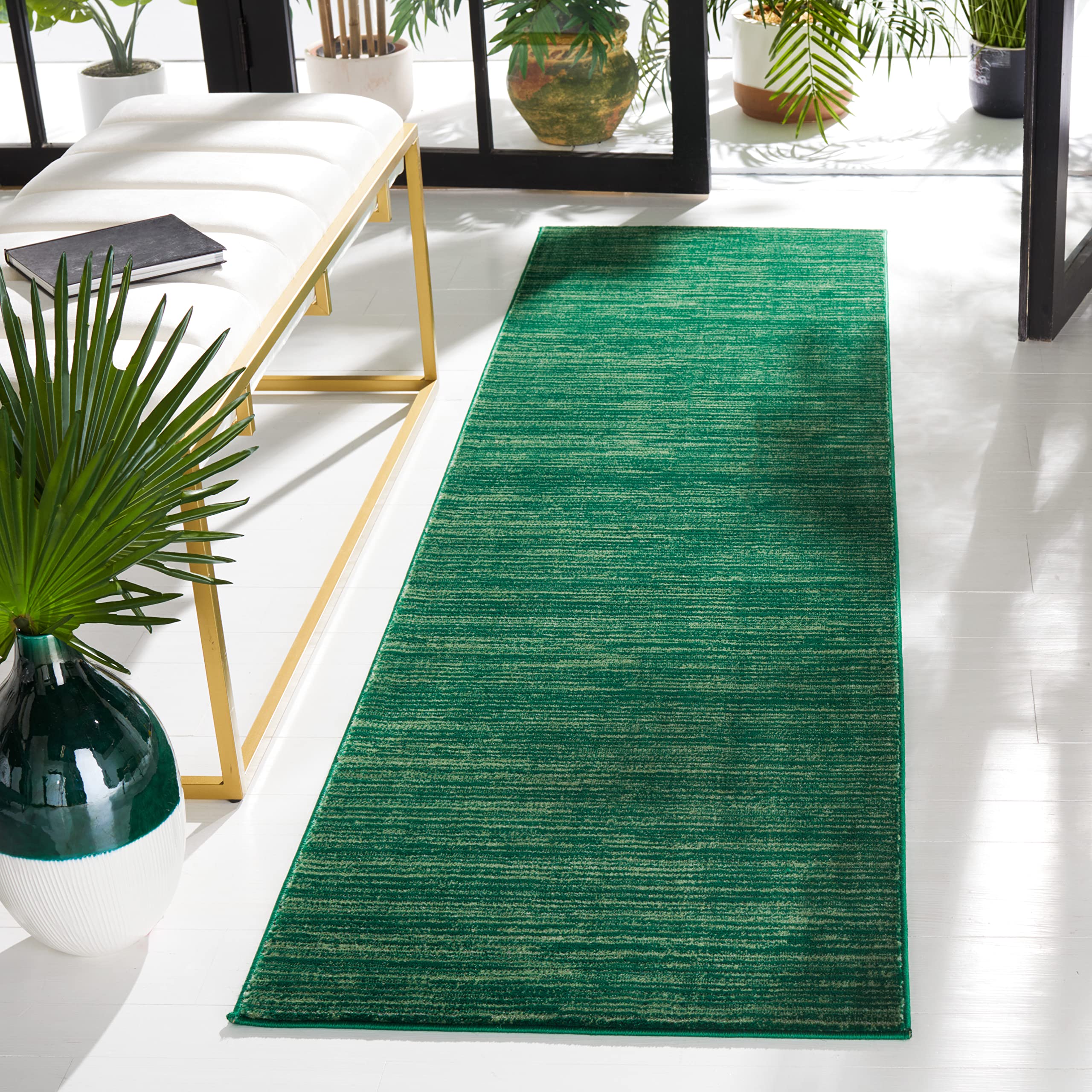 Safavieh Vision Collection Runner Rug - 22 x 16, Dark Green, Modern Ombre Tonal Chic Design, Non-Shedding & Easy Care, Ideal f