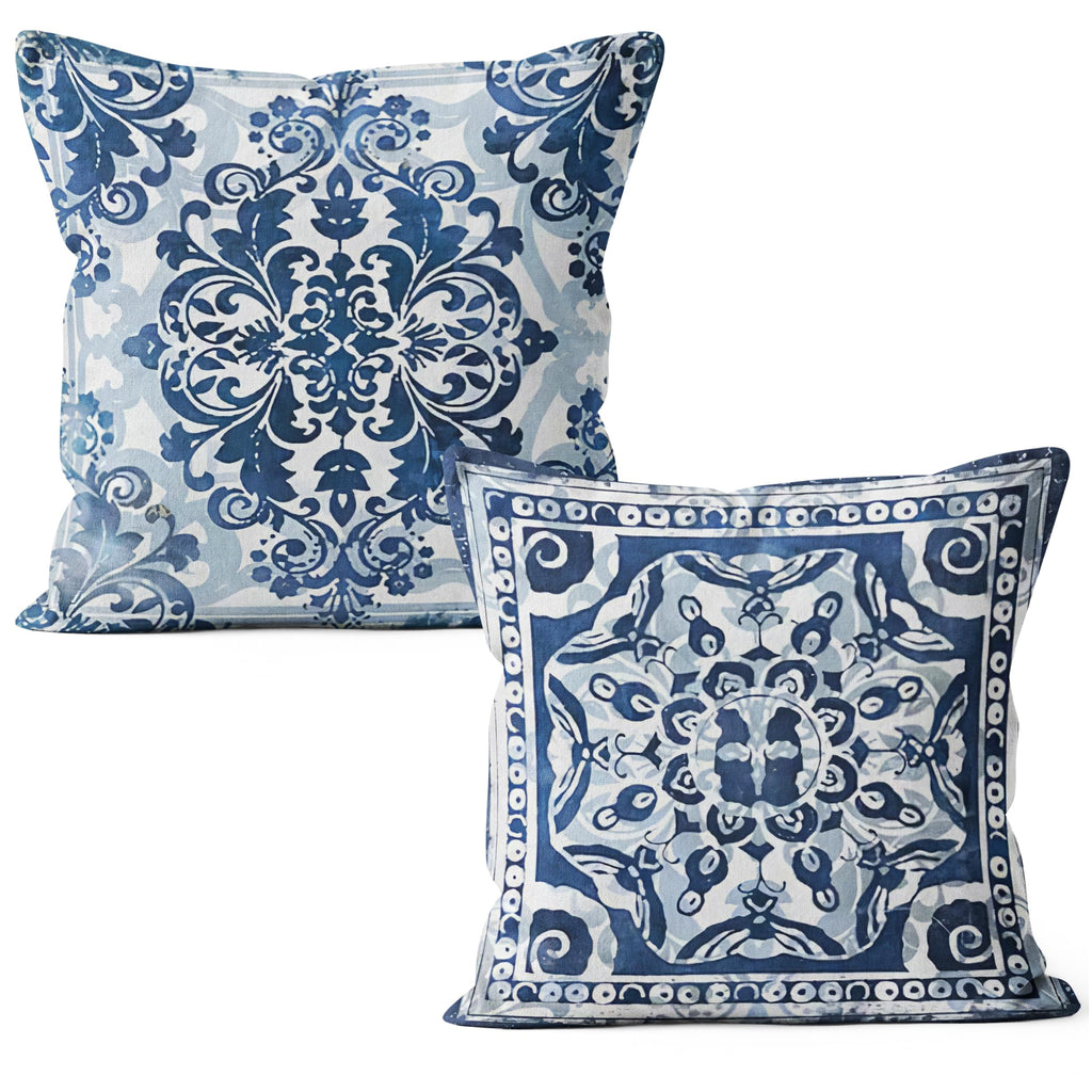 M-Qizi Blue Throw Pillow Covers - Linen Blue Pillow Covers 18x18 Set of 2, Decorative Blue and White Pillow Covers, Chinoiserie 