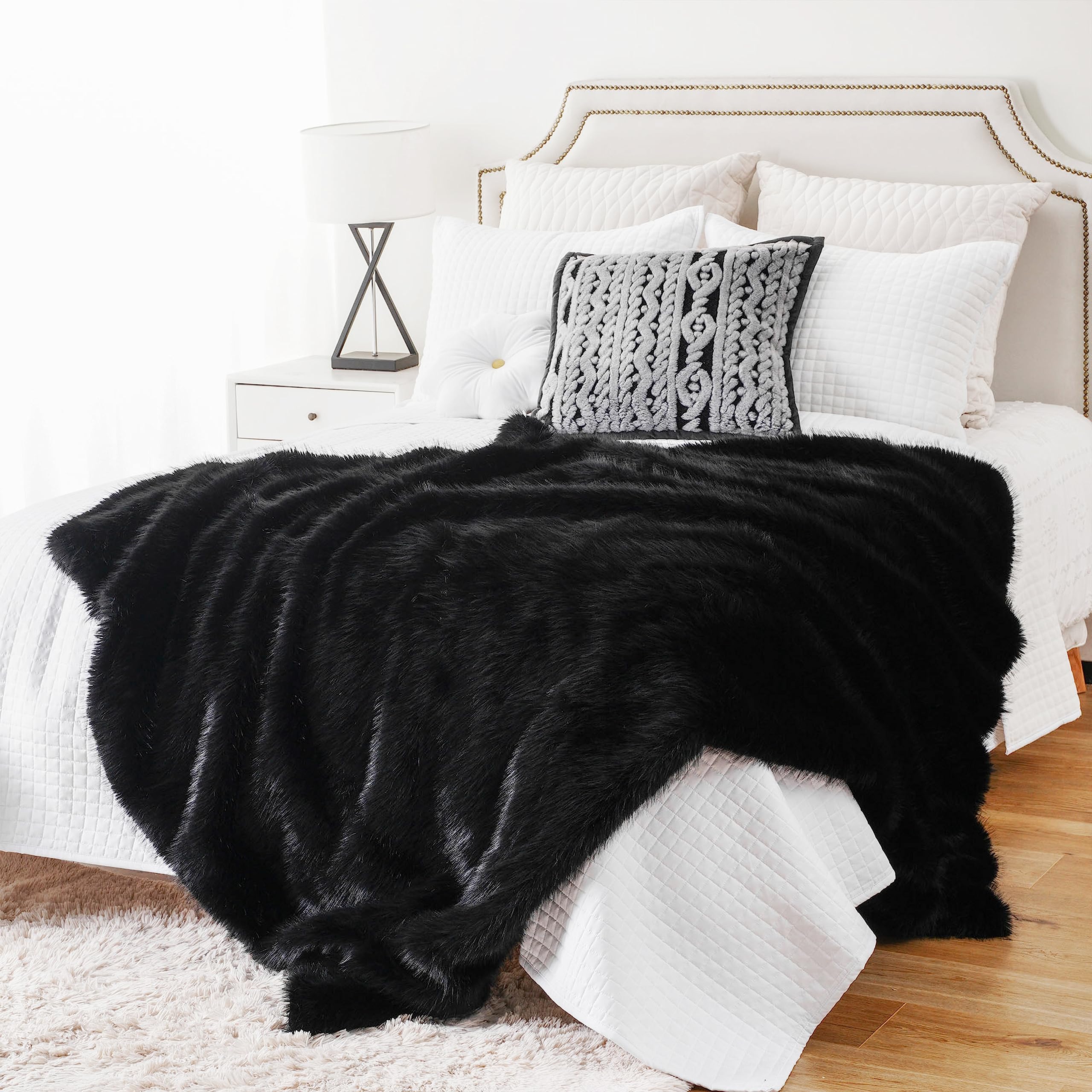 Battilo Home Luxury Black Faux Fur Throw Blanket, Large Cozy Warm Fluffy Fur Blanket For Bed,Couch, Sofa, Chair, Black Fur Throw