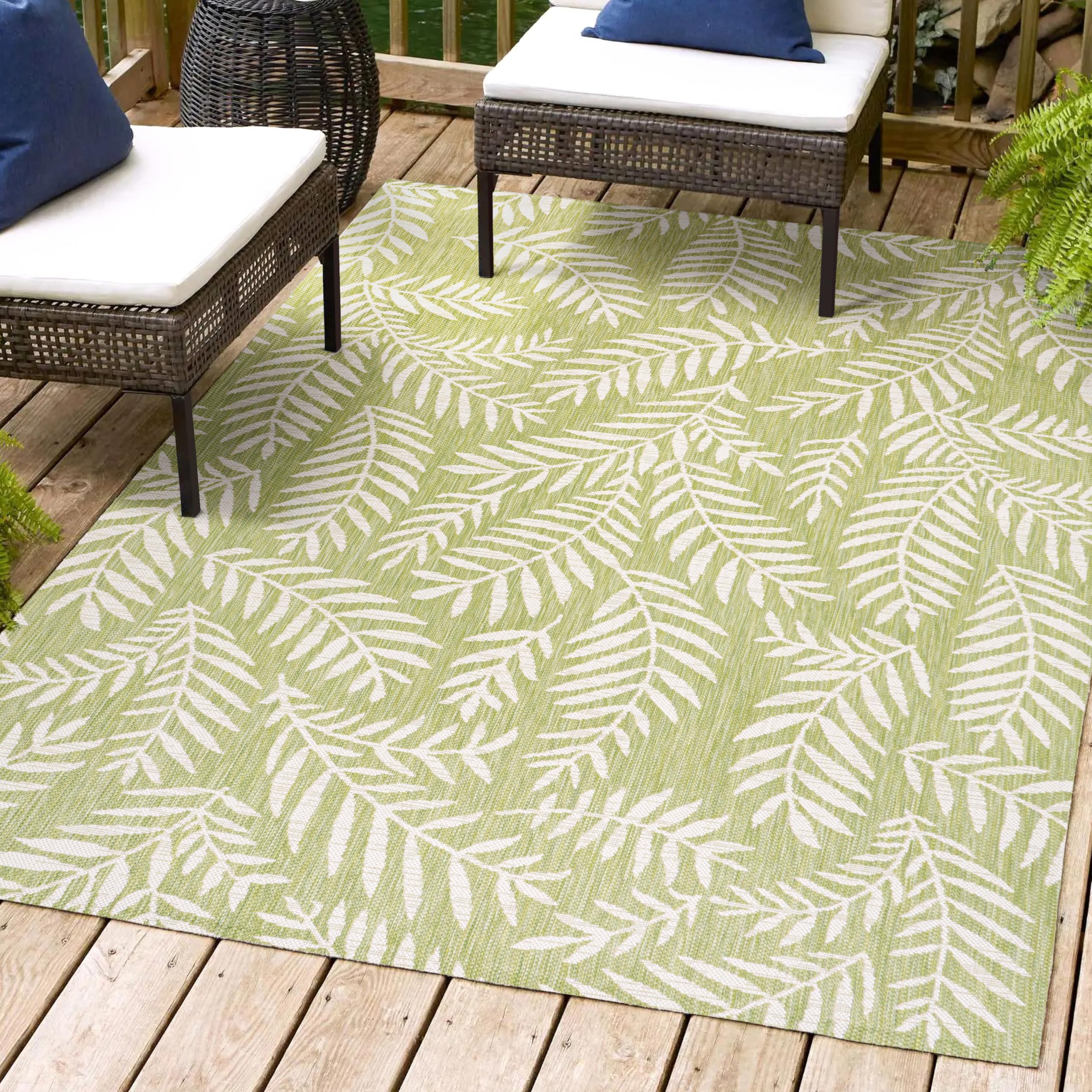 Jonathan Y Smb119D-4 Nevis Palm Frond Indoor Outdoor Area Rug, Coastal, Casual, Country Easy Cleaning,Bedroom,Kitchen,Backyard,Patio,Non Shedding, Green/Cream, 4 X 6