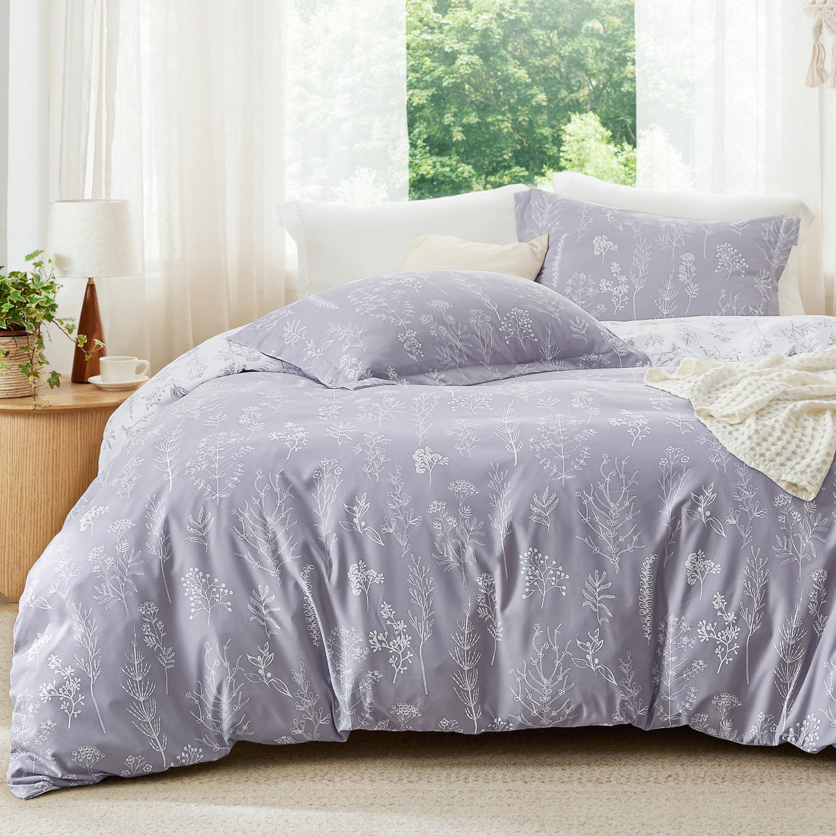 Bedsure Twin/Twin Xl Comforter Set - Lavender Comforter, Cute Floral Bedding Comforter Sets, Gifts For Woman, 2 Pieces, 1 Soft R
