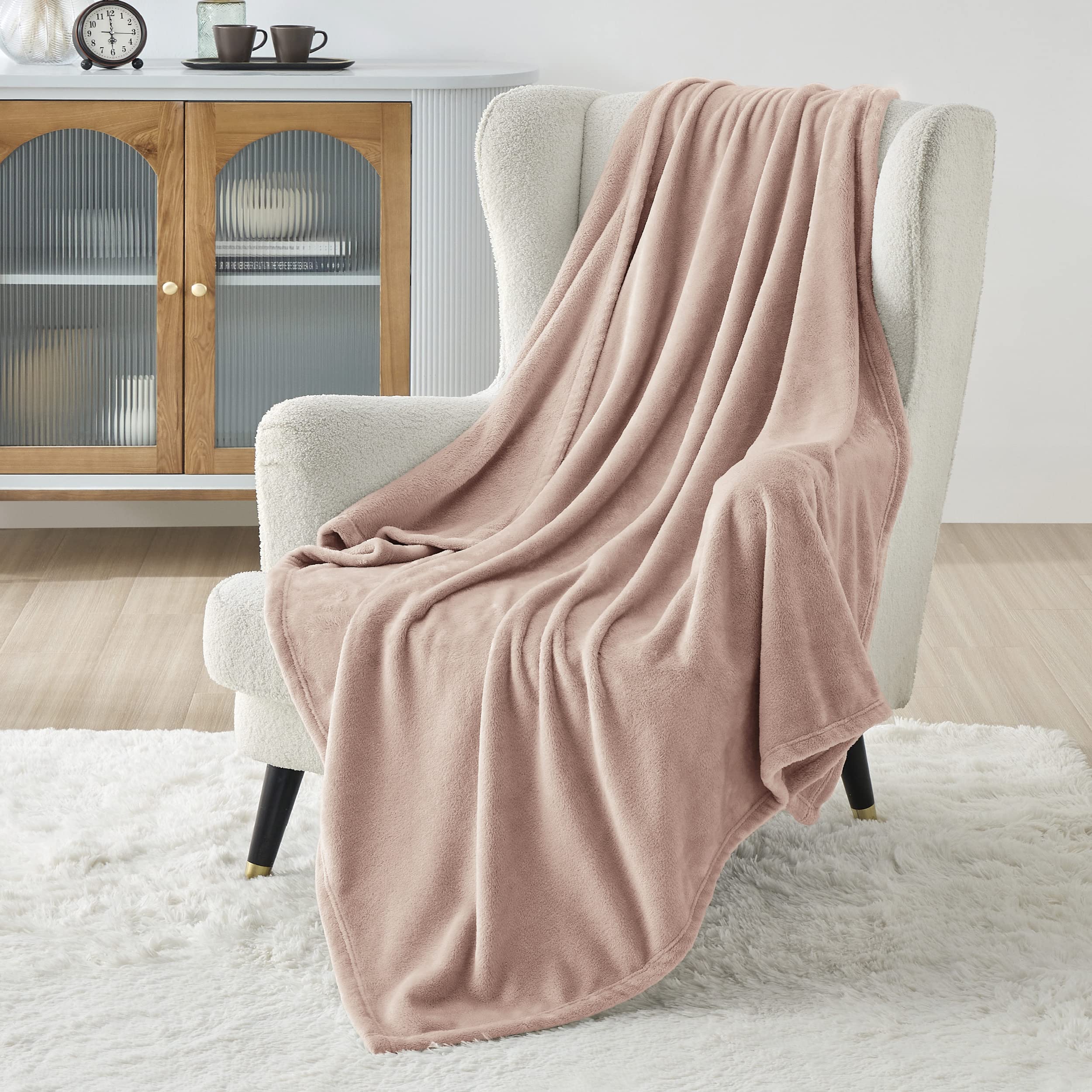 Bedsure Fleece Blanket Twin Blanket - Dusty Pink Lightweight Blanket For Sofa, Couch, Bed, Camping, Travel - Super Soft Cozy Mic