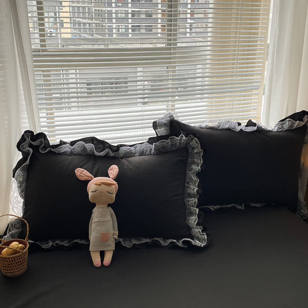 Moowoo Chic Ruffle Lace Polyester Duvet Cover Set -Girl Black Bedding-3 Piece Queen Duvet Cover With Zipper Closure -Ultra Soft