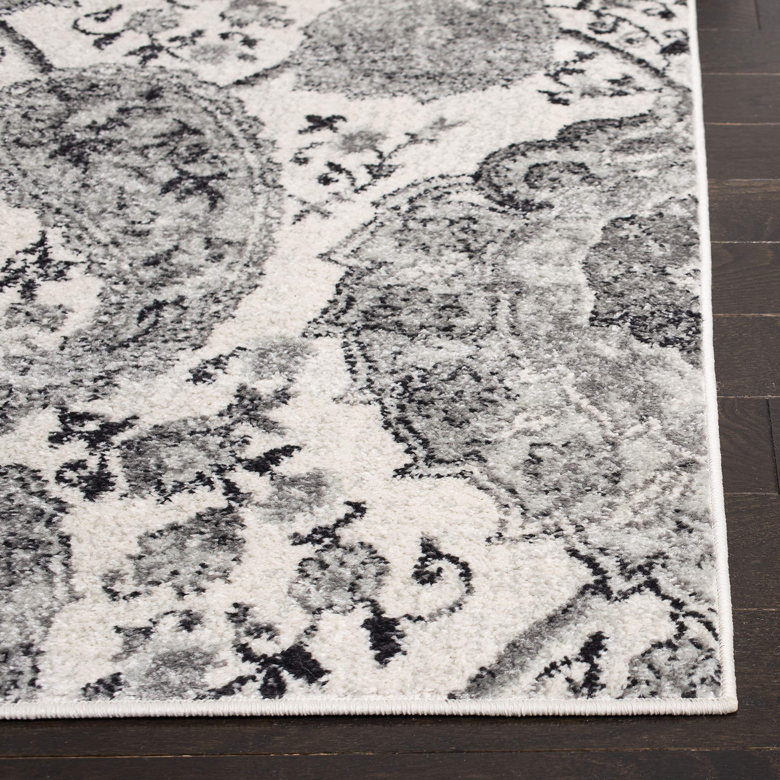 Safavieh Madison Collection Area Rug - 6'7'' Square, Cream & Silver, Boho Chic Glam Paisley Design, Non-Shedding & Easy Care, Id
