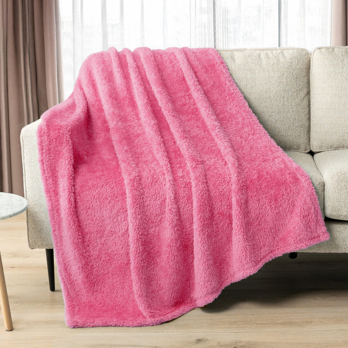 Pavilia Sherpa Throw Blanket For Couch Sofa, Pink Fluffy Warm Plush Blanket For Twin Bed, Cozy Super Soft Lightweight Throw, Fuz