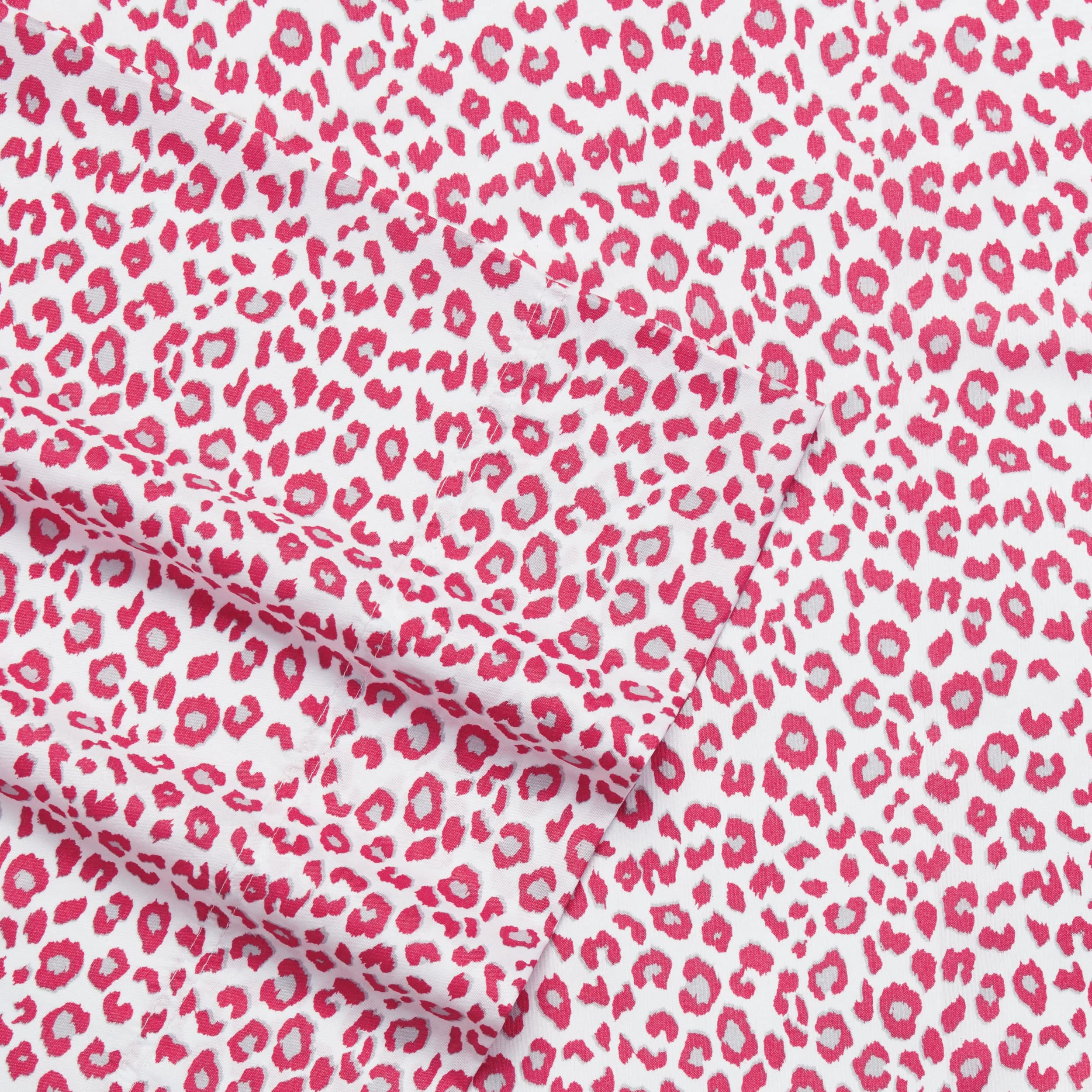 Betsey Johnson - Twin Xl Bed Sheets, Soft & Lightweight Bedding, Fade & Wrinkle Resistant (Leopard, Twin Xl)