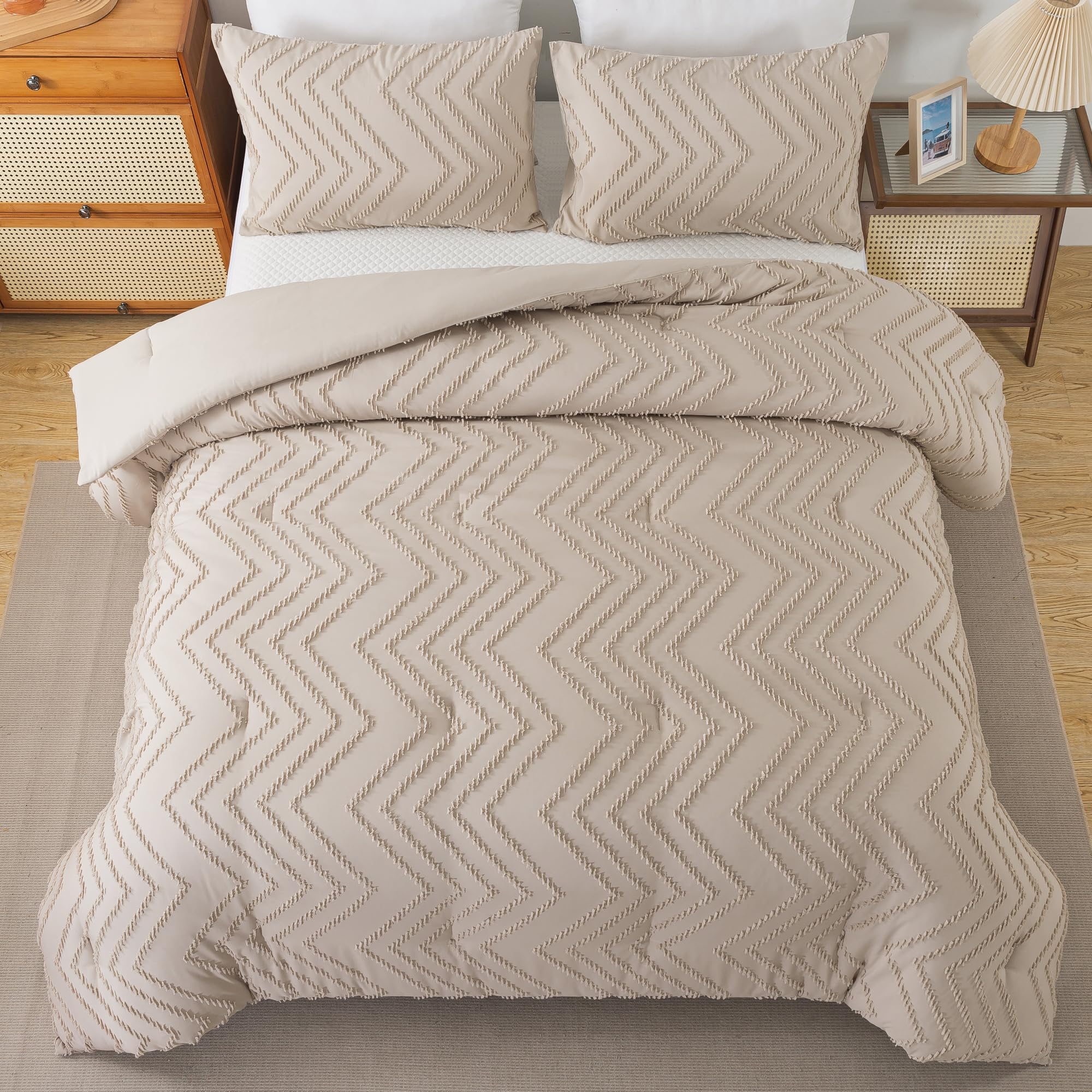Andency Khaki Comforter Full Size, Boho Beige Soft Fluffy Tan Warm Lightweight Bedding Comforter Sets For Full Bed, 3 Pieces Taupe Chevron Tufted Aesthetic Microfiber Lightweight Comforter Bed Set