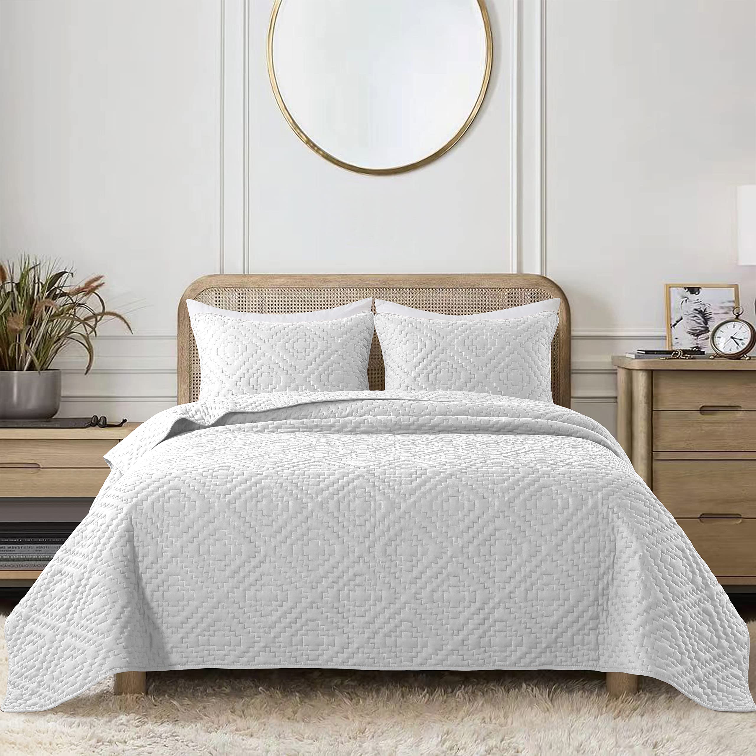 R.Share White Queen Size Quilt Bedding Sets With Pillow Shams, Boho Full Lightweight Soft Bedspread Coverlet, Quilted Blanket Th