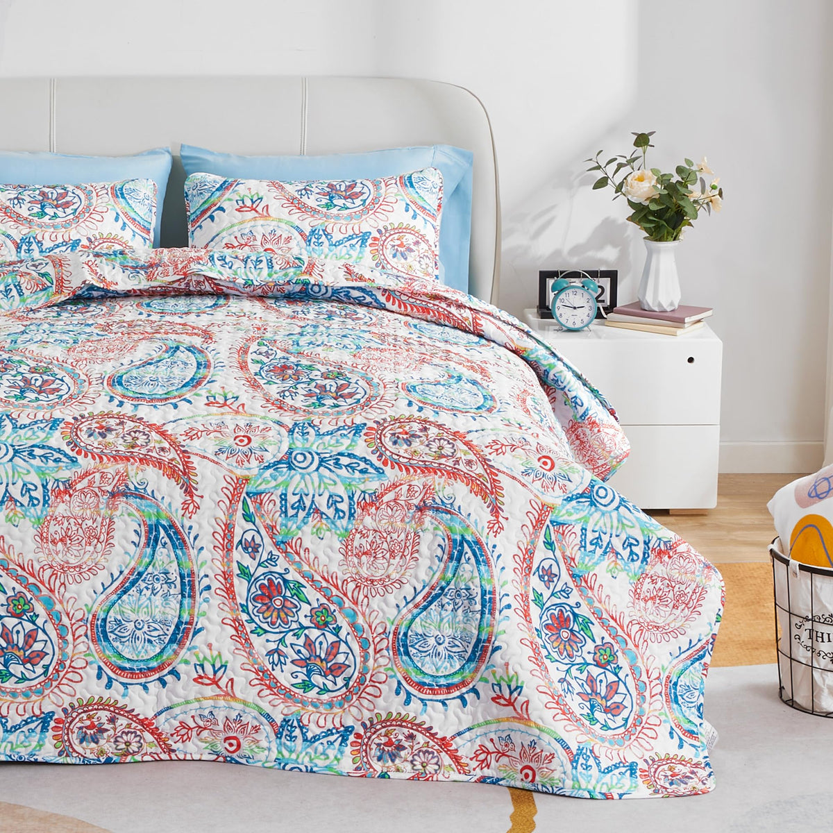 Sleep Zone 3-Piece Printed Quilt Set - Full/Queen Size (2 Pillow Shams) - Lightweight Reversible Bedding Coverlet Set For All Se