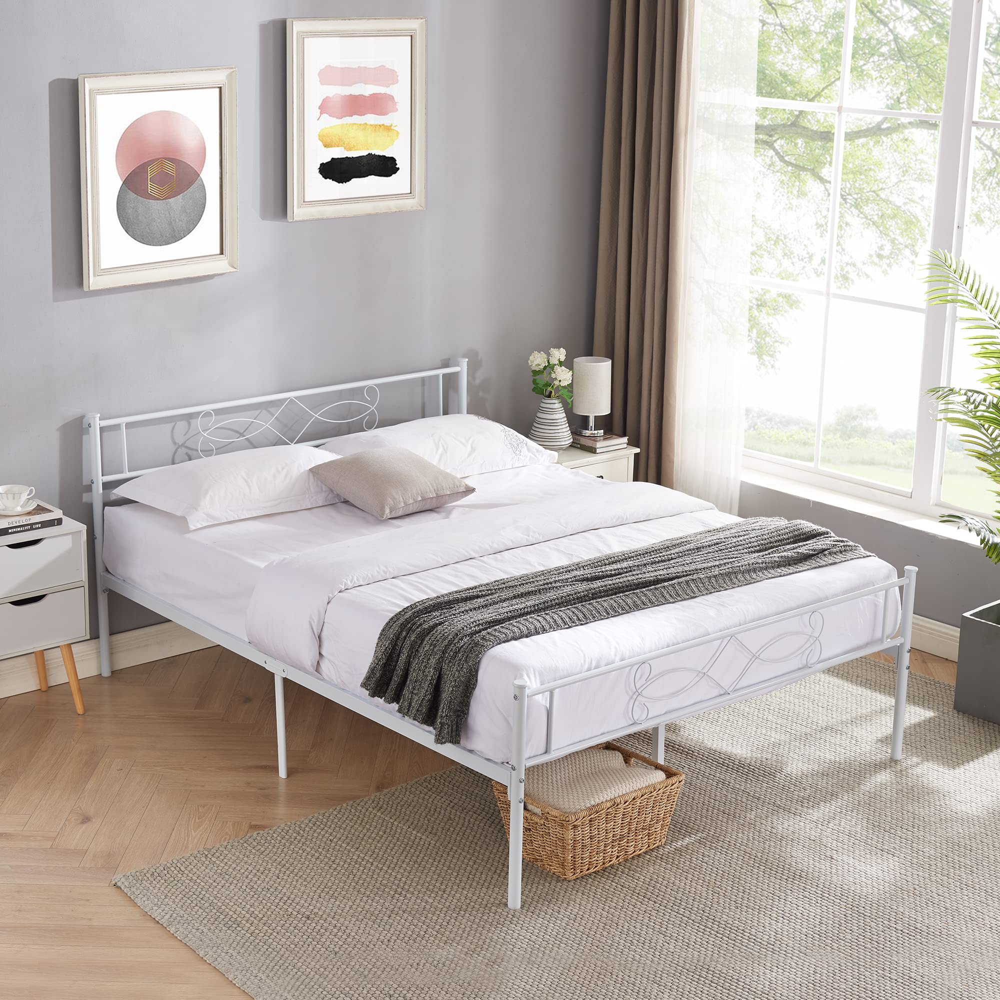 Vecelo 14' Queen Size White Metal Platform Bed Frame With Headboard,Premium Steel Slat Support/No Box Spring Needed/Noise-Free/Easy Assembly