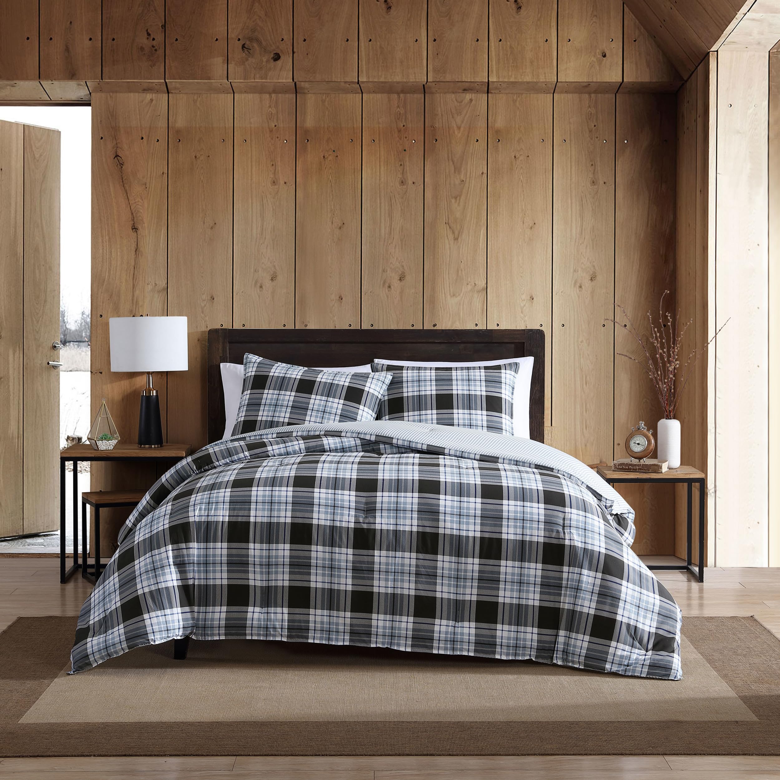 Eddie Bauer - King Comforter Set, Cotton Reversible Bedding With Matching Shams, Stylish Home Decor (Lewis Navy, King)