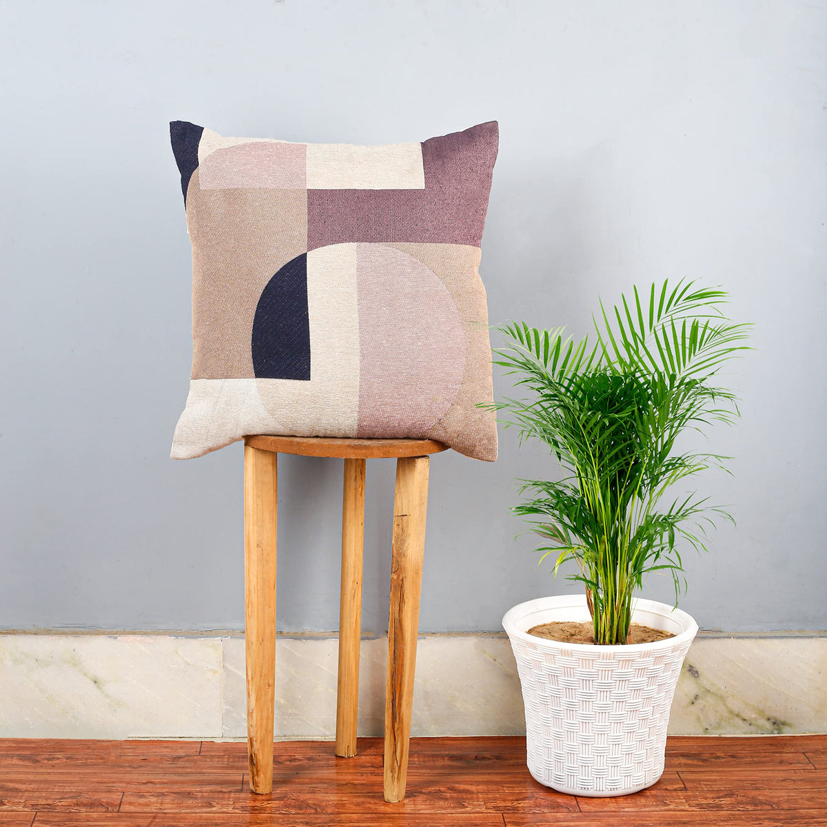 Cazimo Jacquard Woven Poly Cotton Cushion Cover  18 * 18 Inches, 45 * 45 Cm  Single Piece, Multicolour