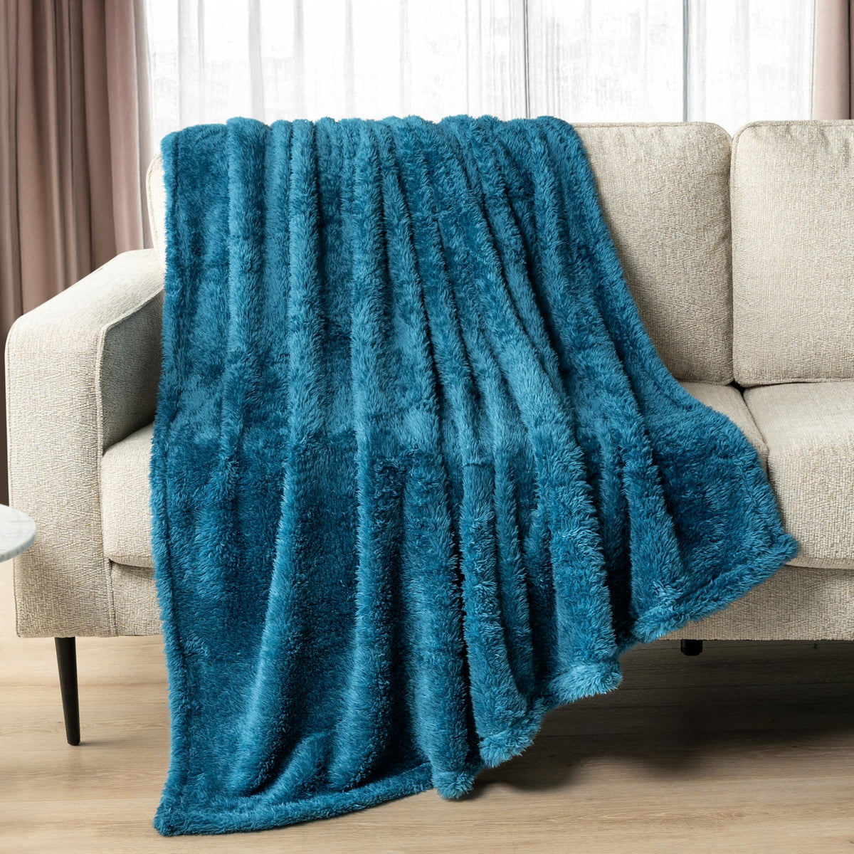 Pavilia Sherpa Throw Blanket For Couch Sofa, Turquoise Teal Blue Fluffy Warm Plush Blanket For Twin Bed, Cozy Super Soft Lightwe