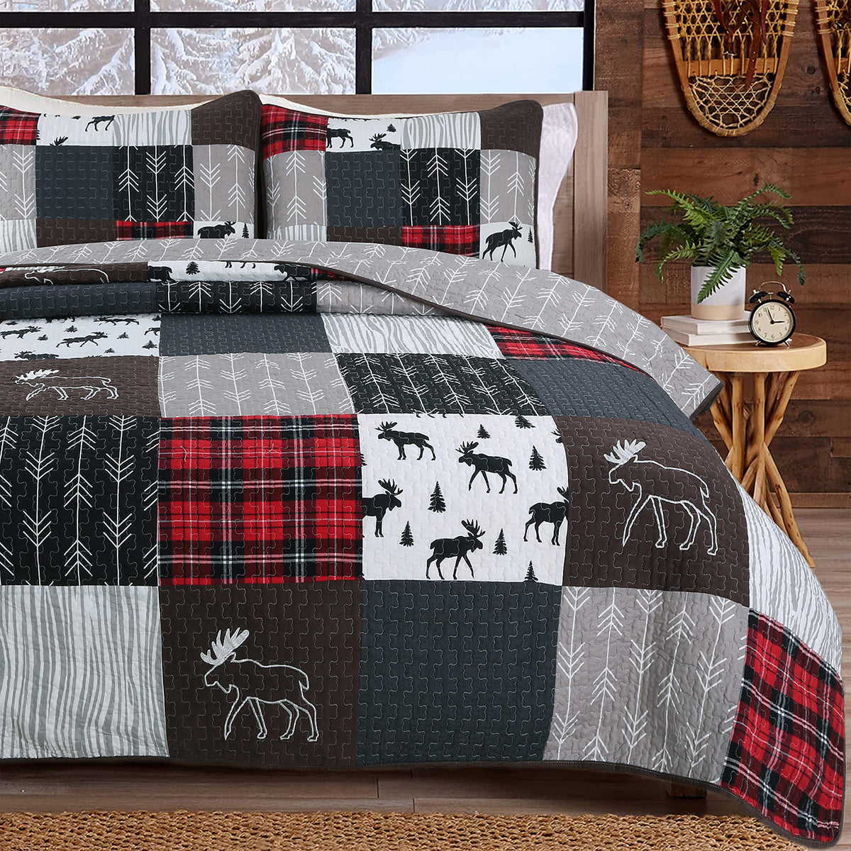 Cozy Line Home Fashions True Patchwork Lodge Rustic Cabin Reversible Quilt Bedding Set, Coverlet Bedspread (Moose, Queen - 3 Pie