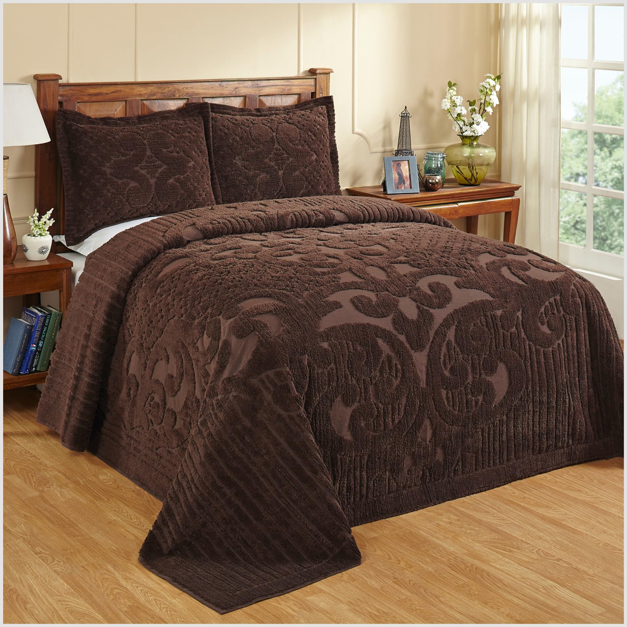 Better Trends 1 Piece Bedspread 100% Cotton Chenille Bedspread Luxurious Medallion Pattern Queen Size 102' X 110' Chocolate So