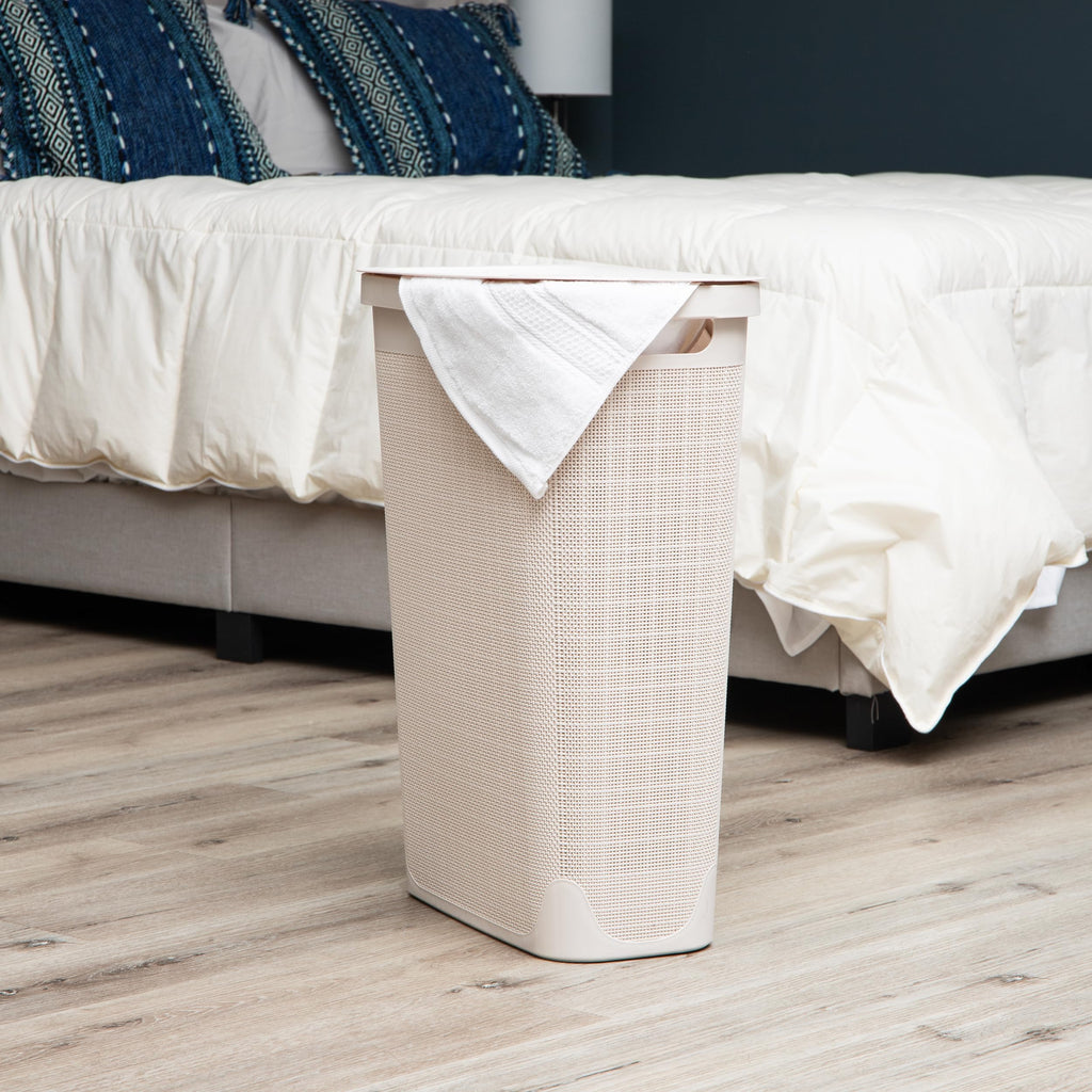 Mind Reader 40L Slim Laundry Hamper, Clothes Basket, Lid, Linen Design, Plastic, 18.5   L X 10.75   W X 23.5   H, Ivory