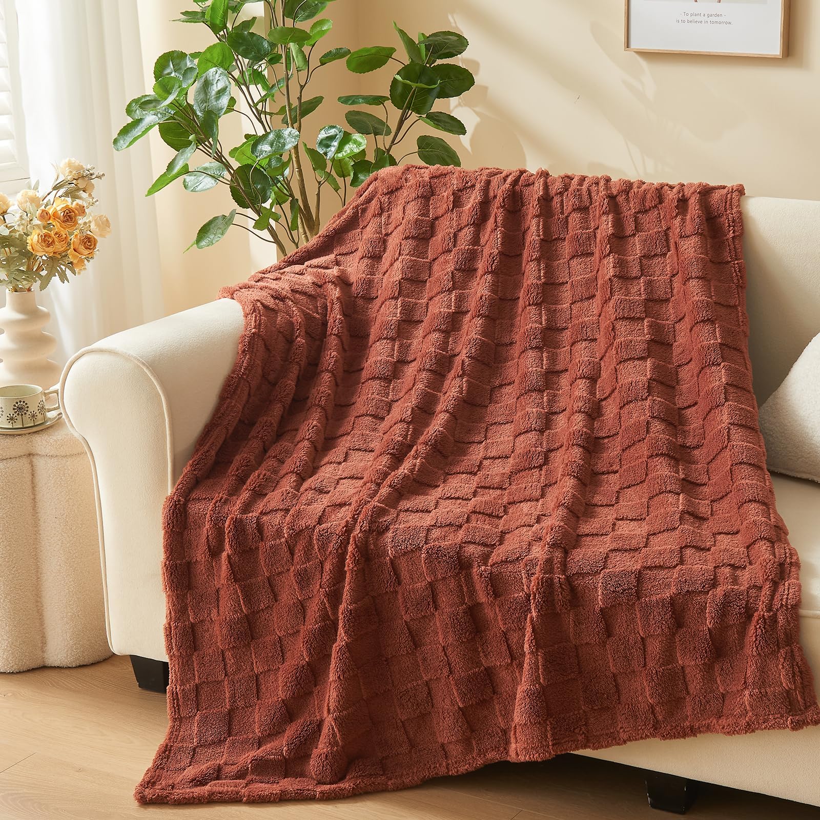 Newcosplay Super Soft Twin Blanket Coffee Premium Silky Flannel Fleece 3D Checkered Lightweight Bed Blanket All Season Use (Coff