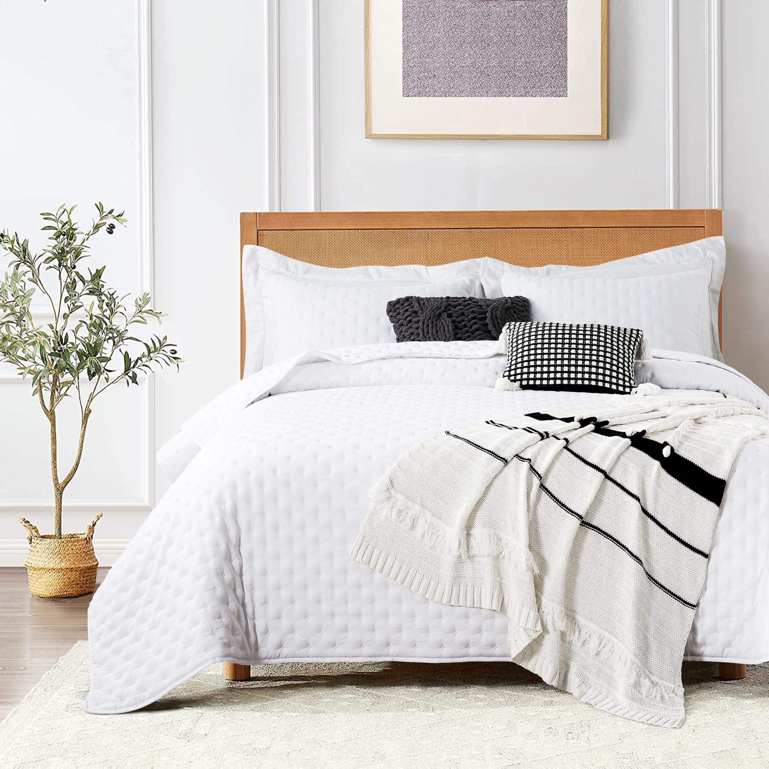 Roaringwild White Queen Size Quilt Bedding Sets With Pillow Shams, Lightweight Soft Bedspread Coverlet, Quilted Blanket Thin Com