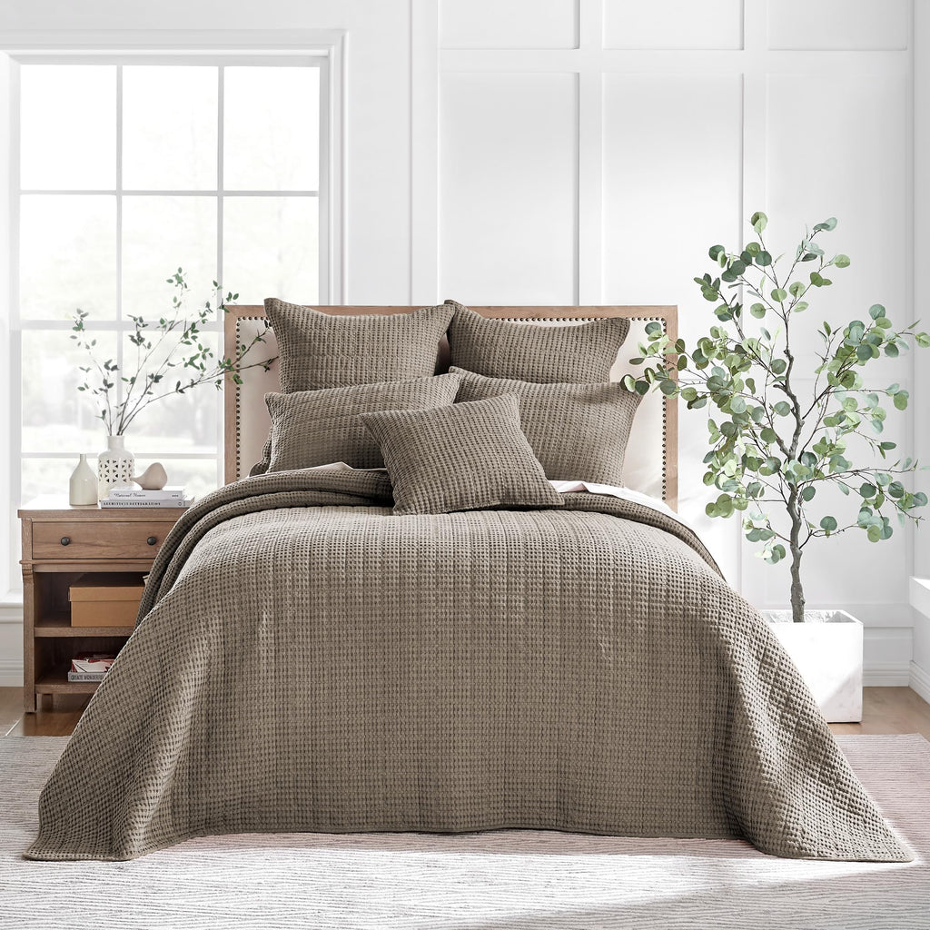 Levtex Home - Mills Waffle - Queen Quilted Bedspread Set - Cocoa Cotton Waffle - Bedspread Size (102 X 118In.), Sham Size (26 X