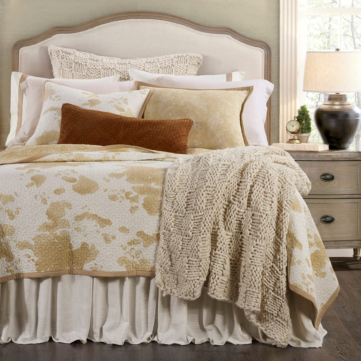Paseo Road By Hiend Accents Elsa Cow Print Bedding 3 Piece Full Queen Size Quilt Set, Light Tan Cowhide Pattern, Cotton Reversib