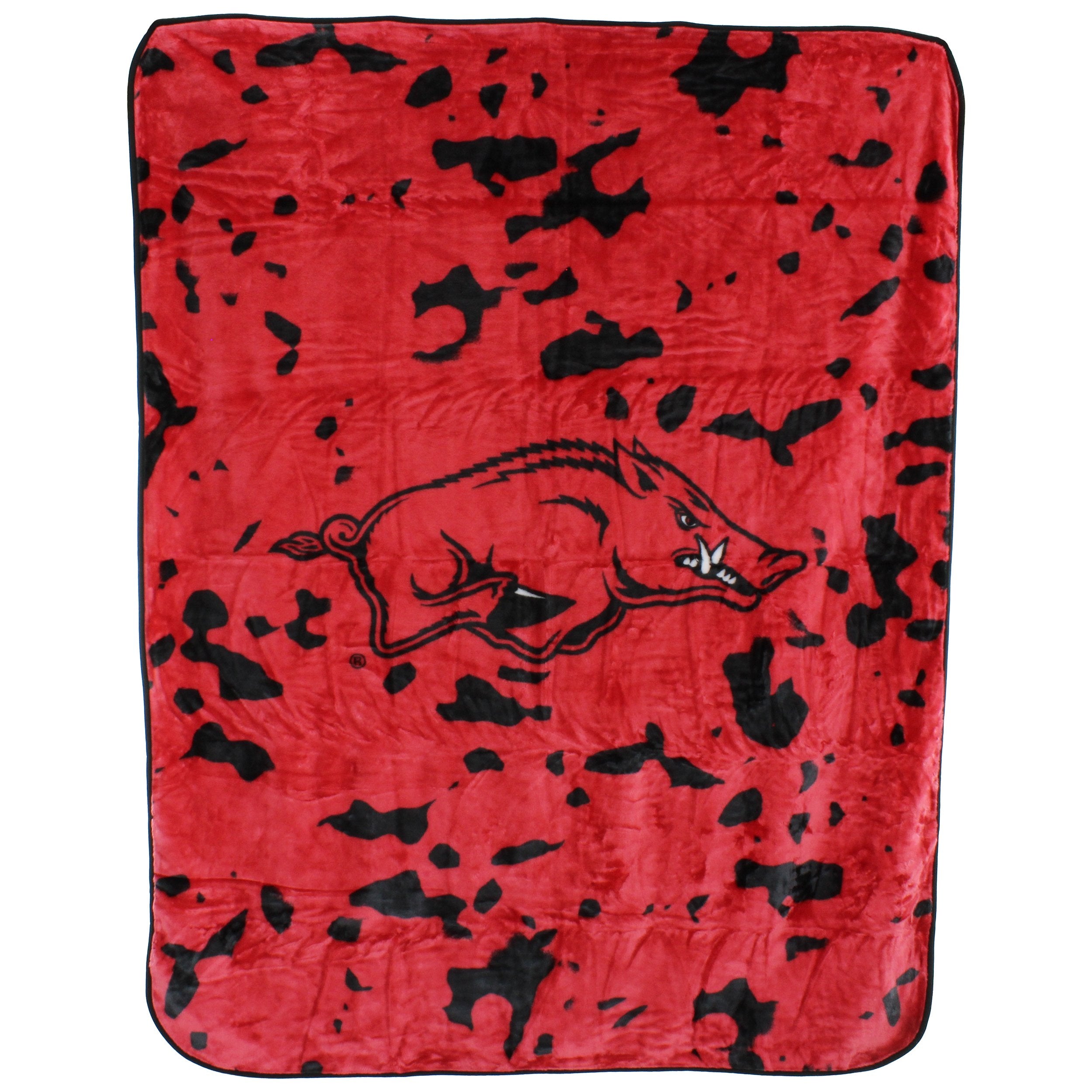 College Covers Everything Comfy Arkansas Razorbacks Soft And Warm Huge Raschel Throw Blanket, 86' X 63'