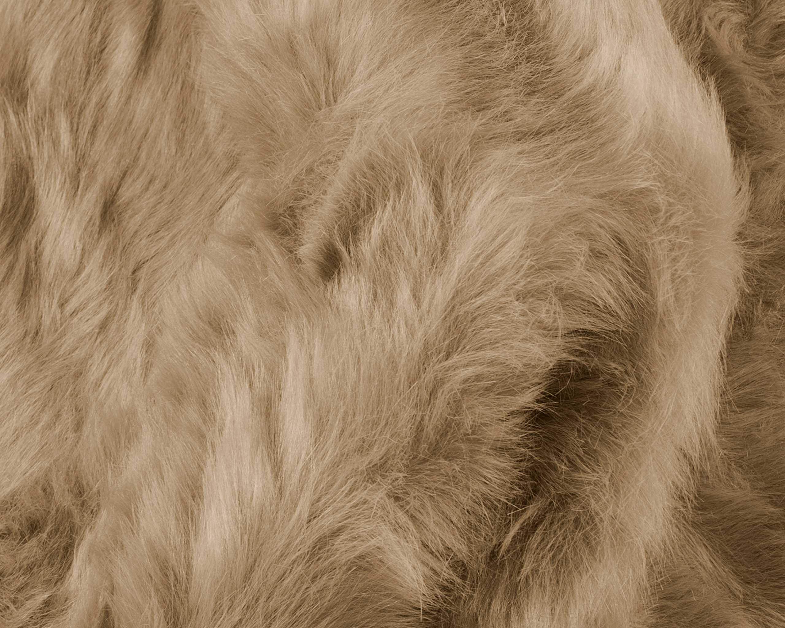 HomeRoots 24' X 36' X 1.5' Tan Sheepskin - Area Rug 2 feet X 3 feet 6000317164