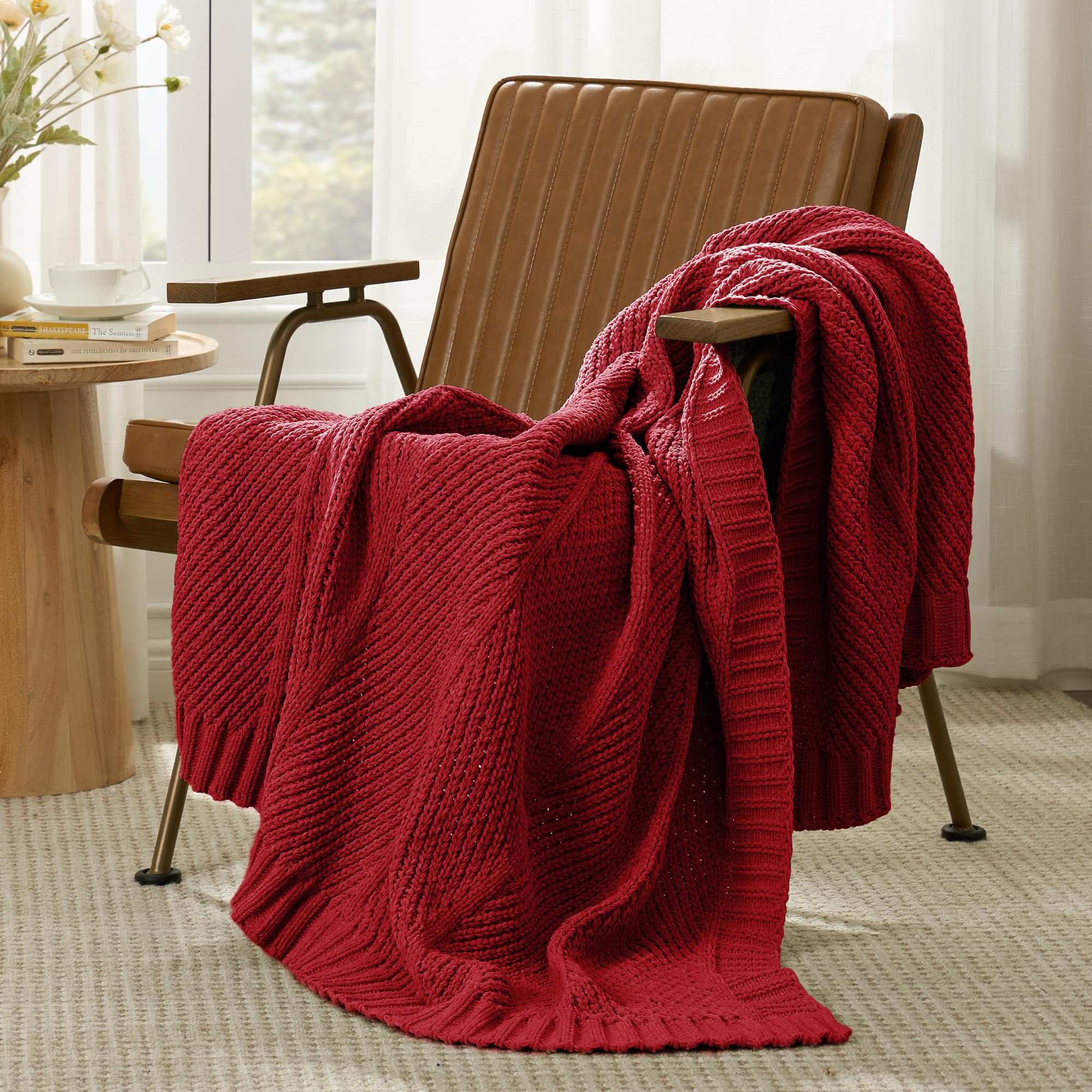 Am  Lie Home Chenille Cable Knit Christmas Throw Blanket For Couch, Chunky Knit Blanket With Chevron Texture Non-Shedding, Decor