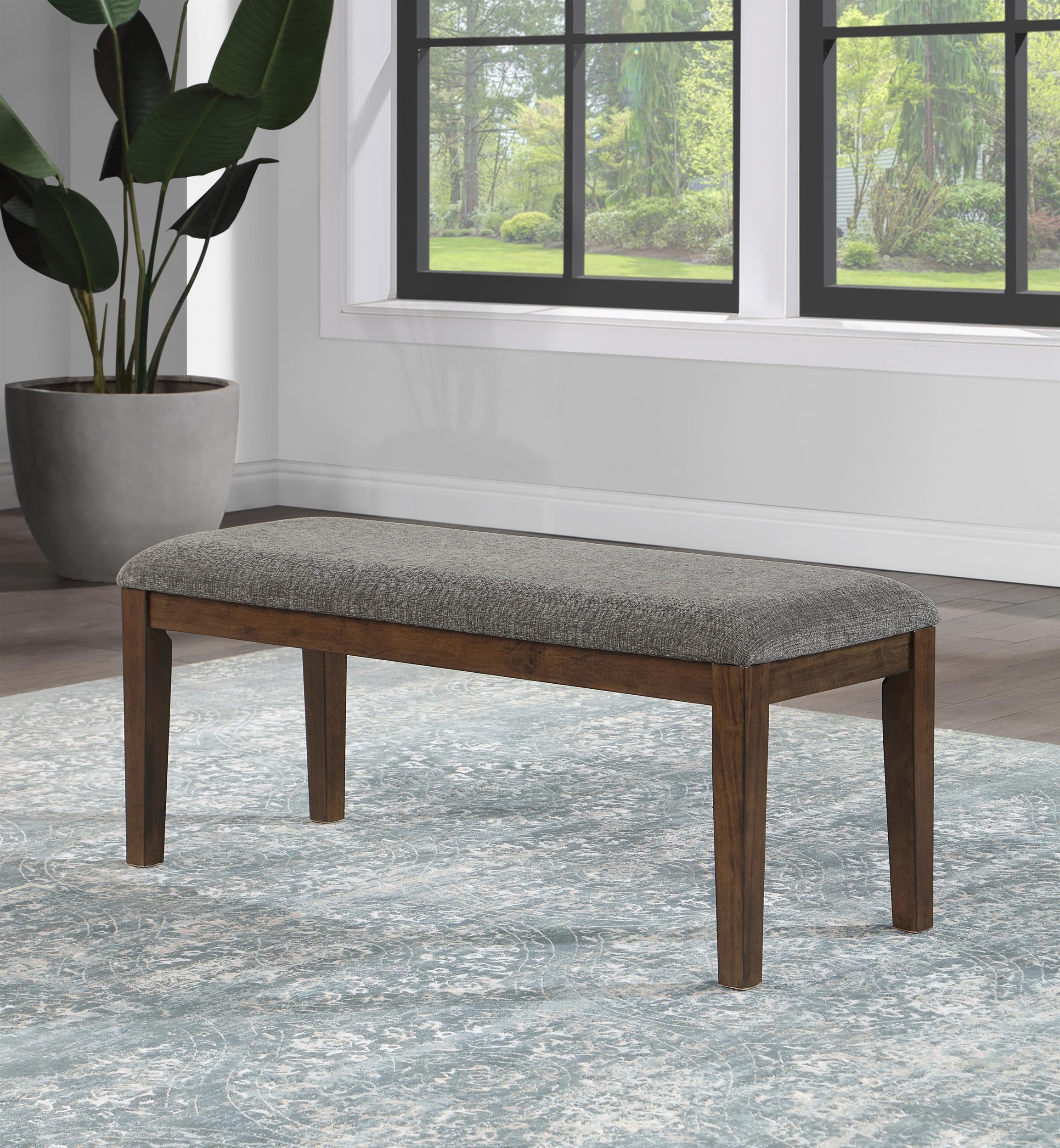 Steve Silver Furniture Quinn Upholstered Seat Wood Bench, Dining Room, Hallway, or Bedroom, Transitional Style, Natural Chestnut Finish, Brown
