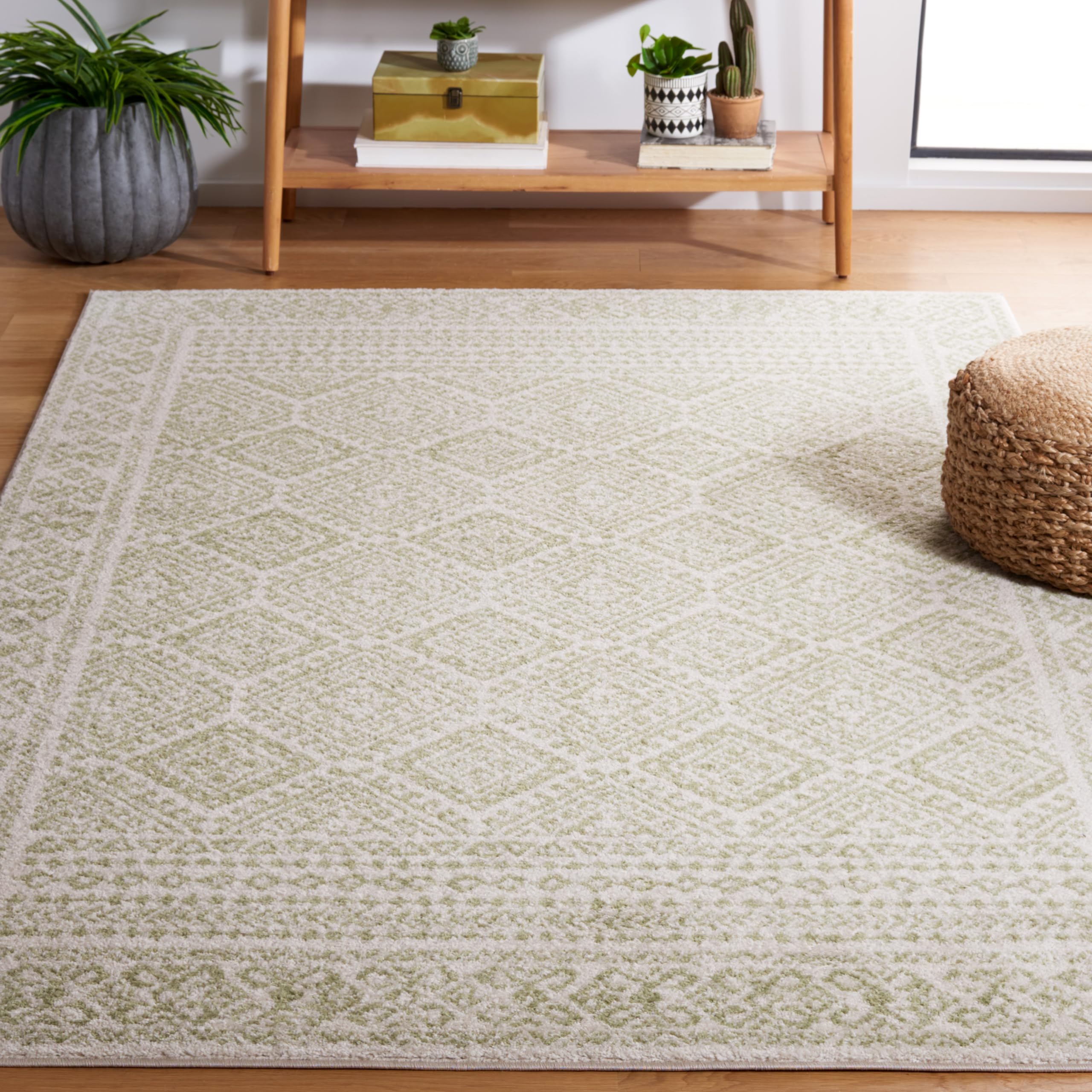 SAFAVIEH Tulum Collection Area Rug - 53 x 76, Ivory & Sage, Moroccan Boho Distressed Design, Non-Shedding & Easy Care, Ideal f