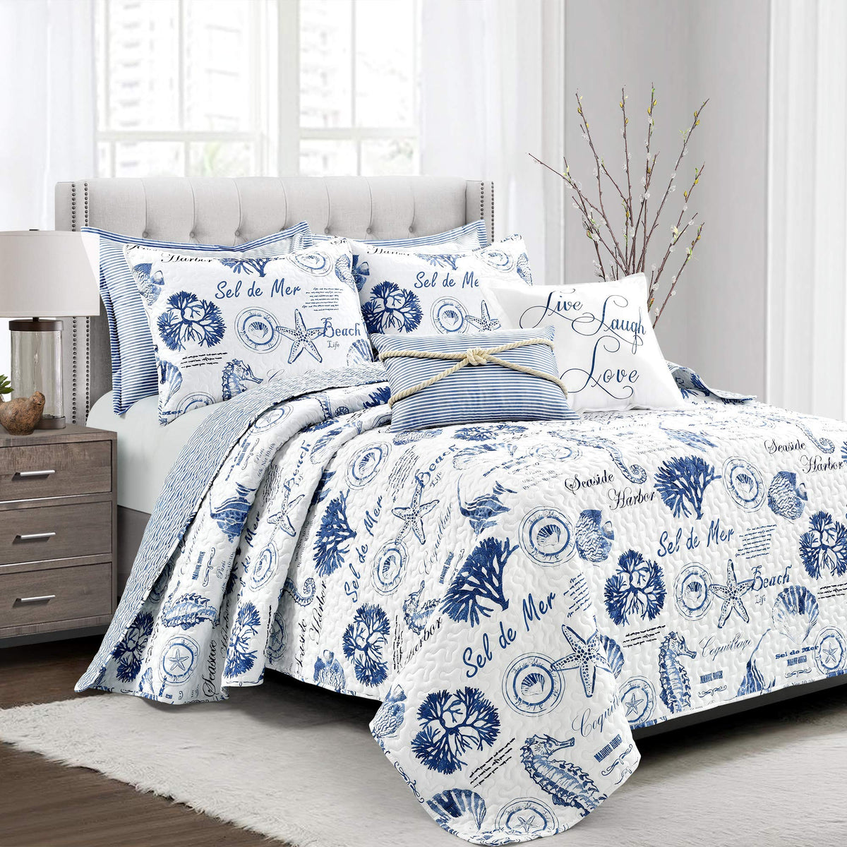 Lush Decor Harbor Life Reversible Quilt Set, 7 Piece Set, King, Indigo - Striped Nautical Quilt - Sea Life Print - Coastal Beddi