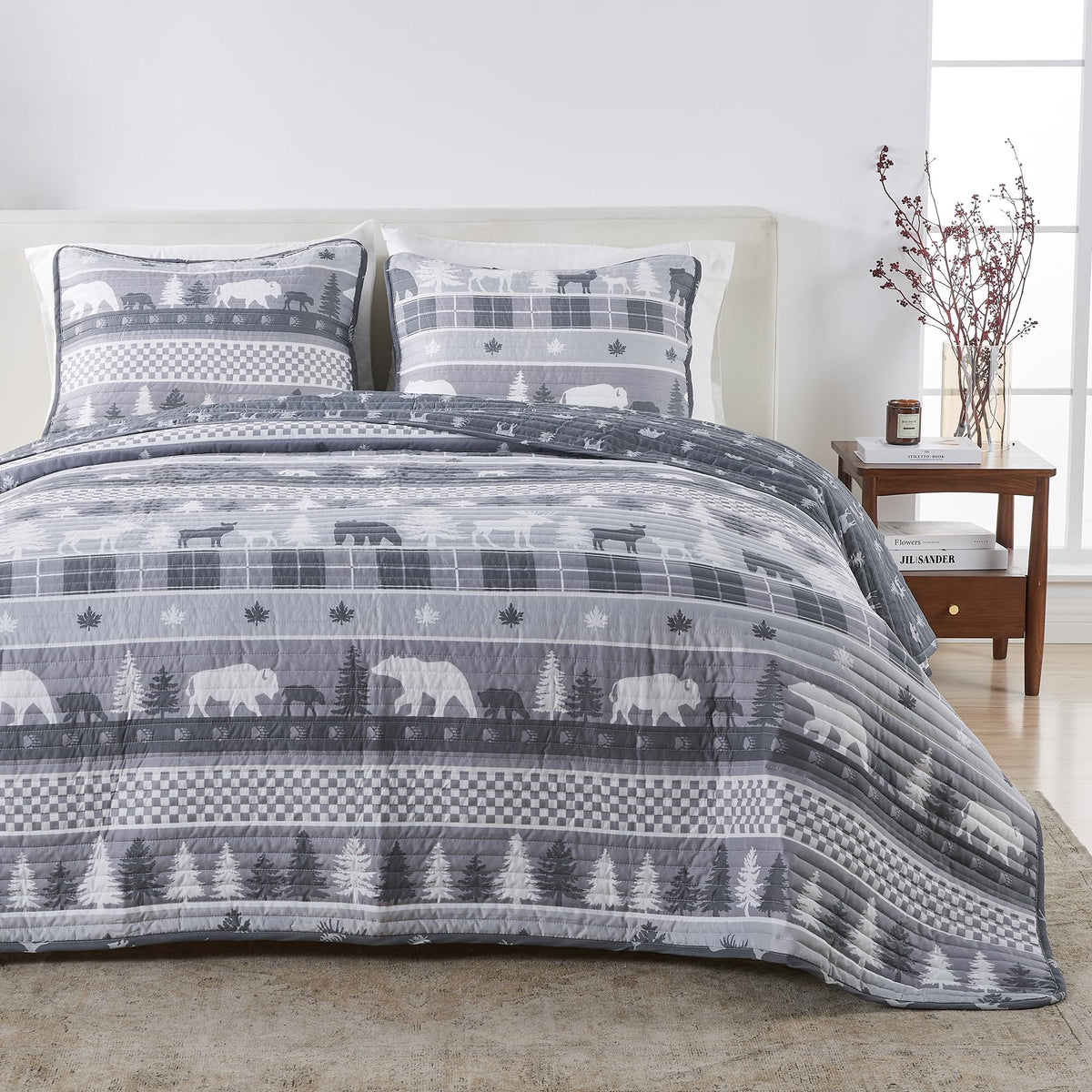 Rustic Cabin Twin Size Quilt Set With Shams - All-Season, Lightweight, Reversible Bedspread - Lodge-Themed Summer Bedding Sets (