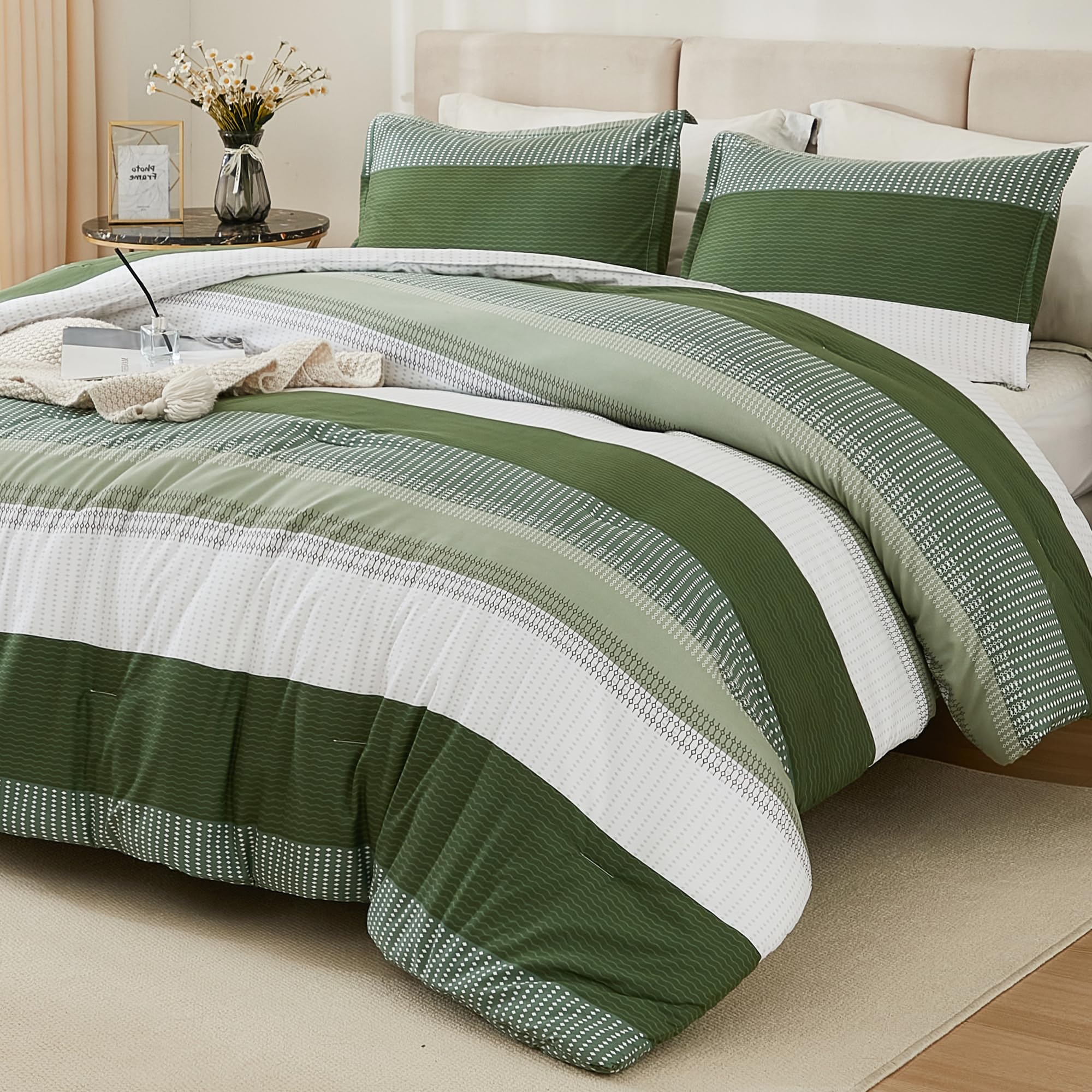 Litanika Olive Green Comforter Set Queen - 3 Pieces Lightweight Olive Green White Colorblock Stripe Fluffy Bedding Comforter Set