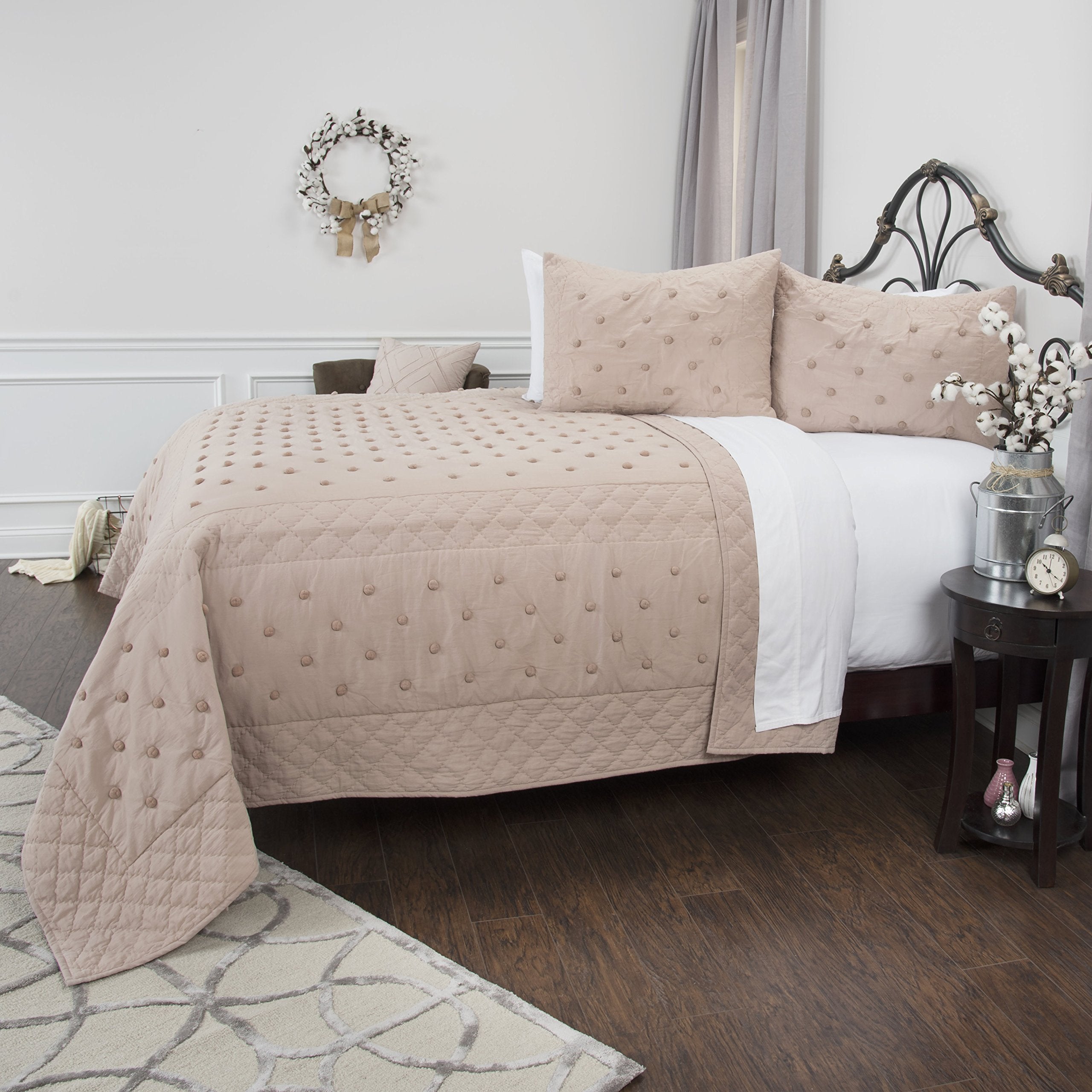 Rizzy Home | BQ4340 | Polyester Quilt | 90&quot;x92&quot; Brown/Pink/Nuetral Geometric