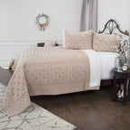 Rizzy Home | BQ4340 | Polyester Quilt | 90"x92" Brown/Pink/Nuetral Geometric