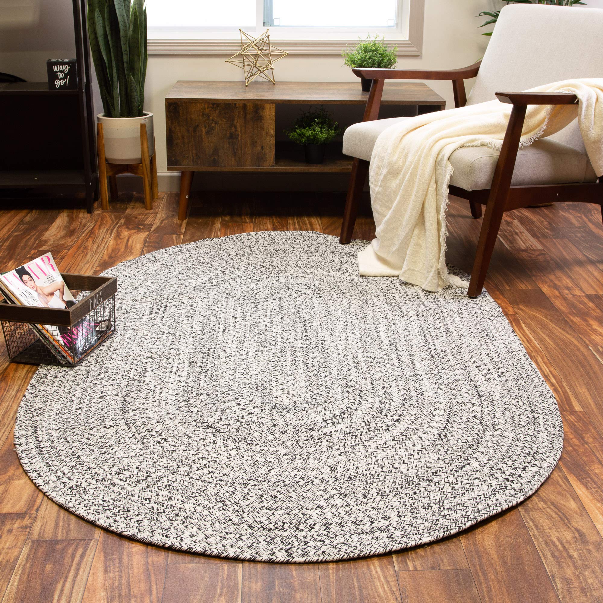 Super Area Rugs Farmhouse Braided Rug Cotton Kitchen Reversible Carpet, Black & White, 4 X 6 Oval